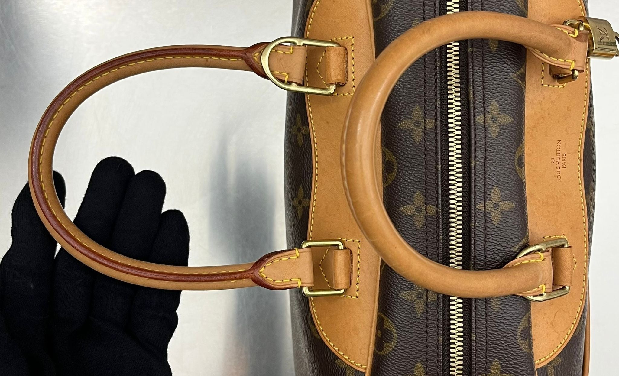 Louis Vuitton Deauville