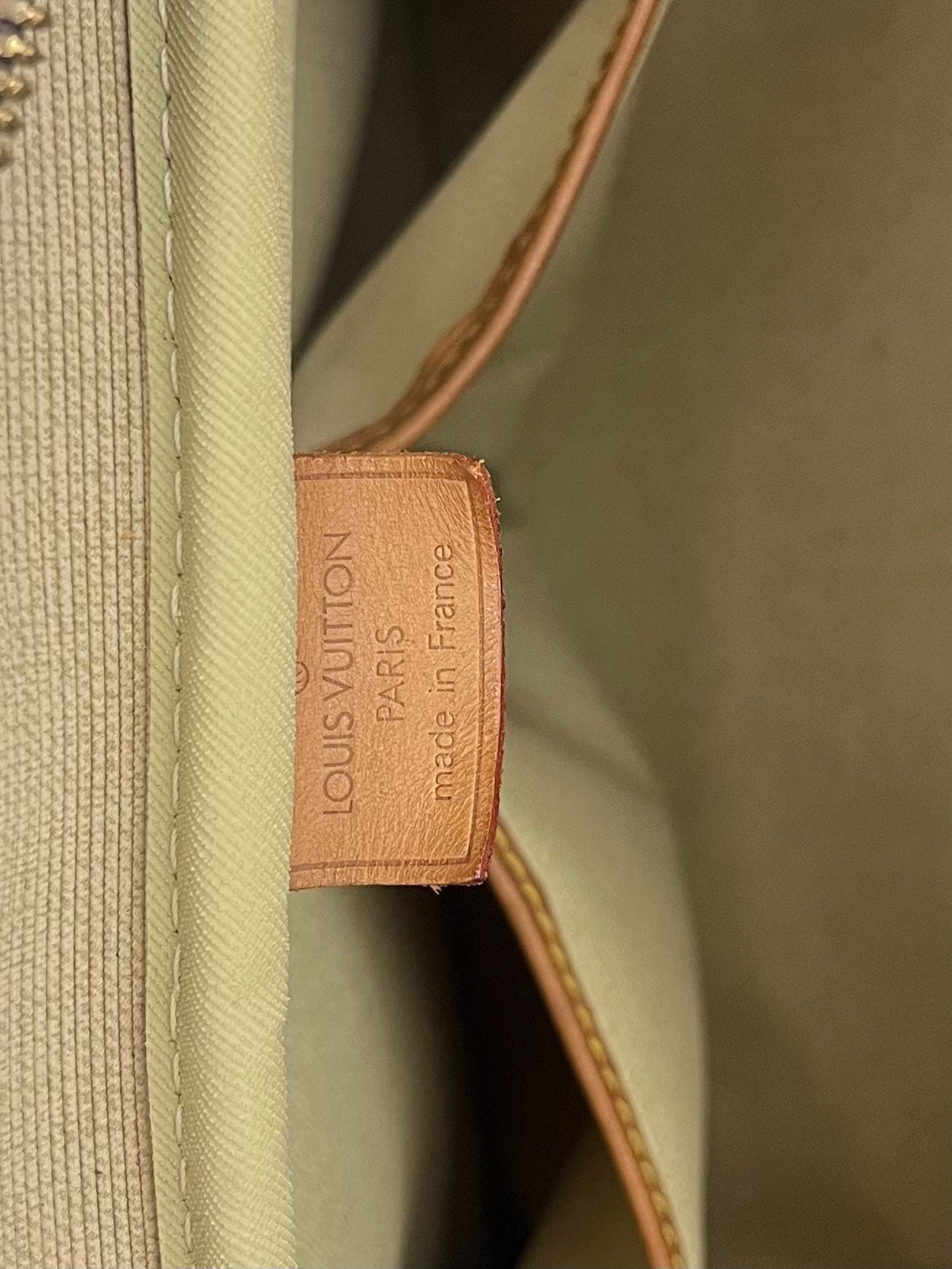 Louis Vuitton Deauville