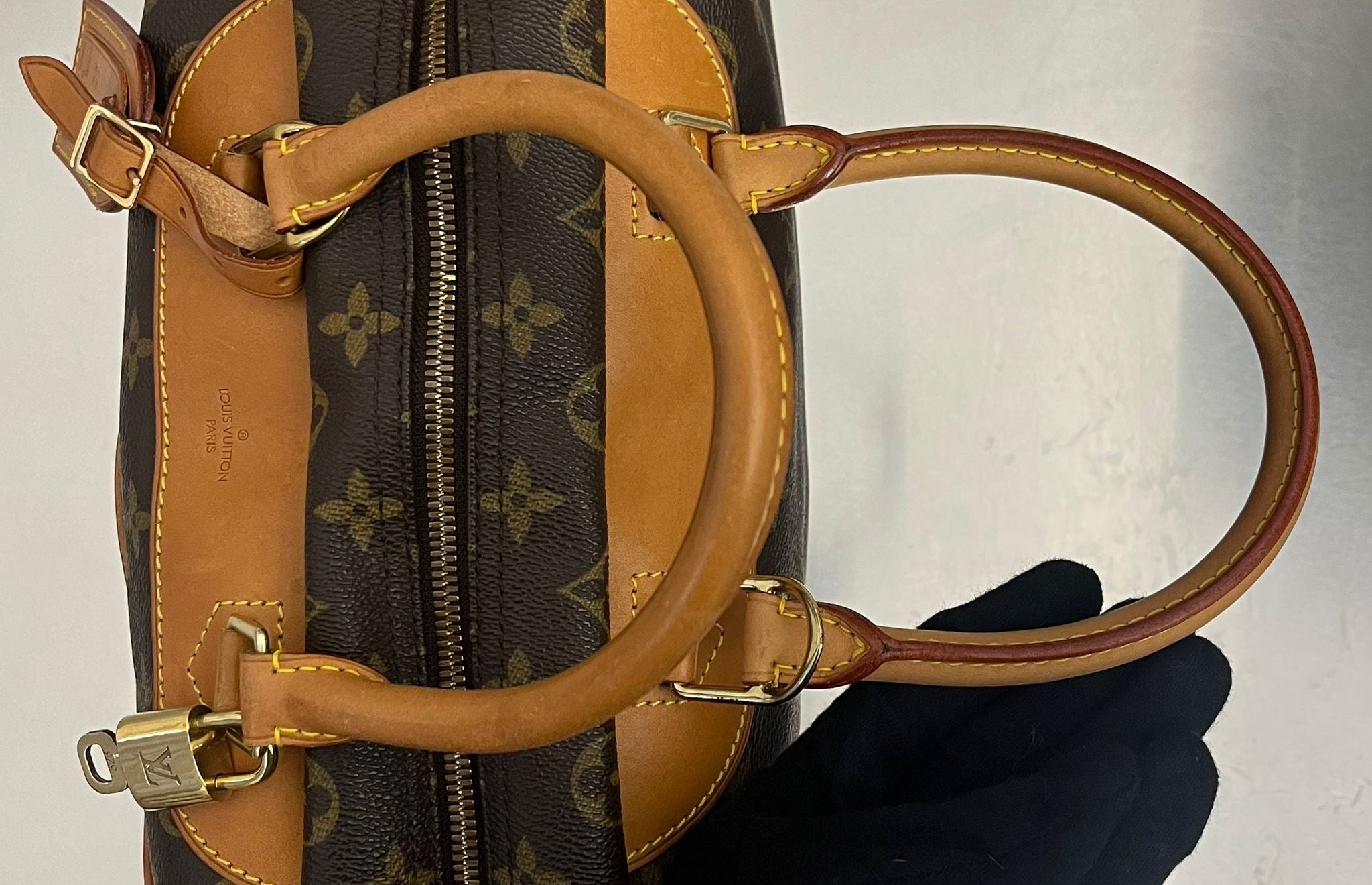 Louis Vuitton Deauville