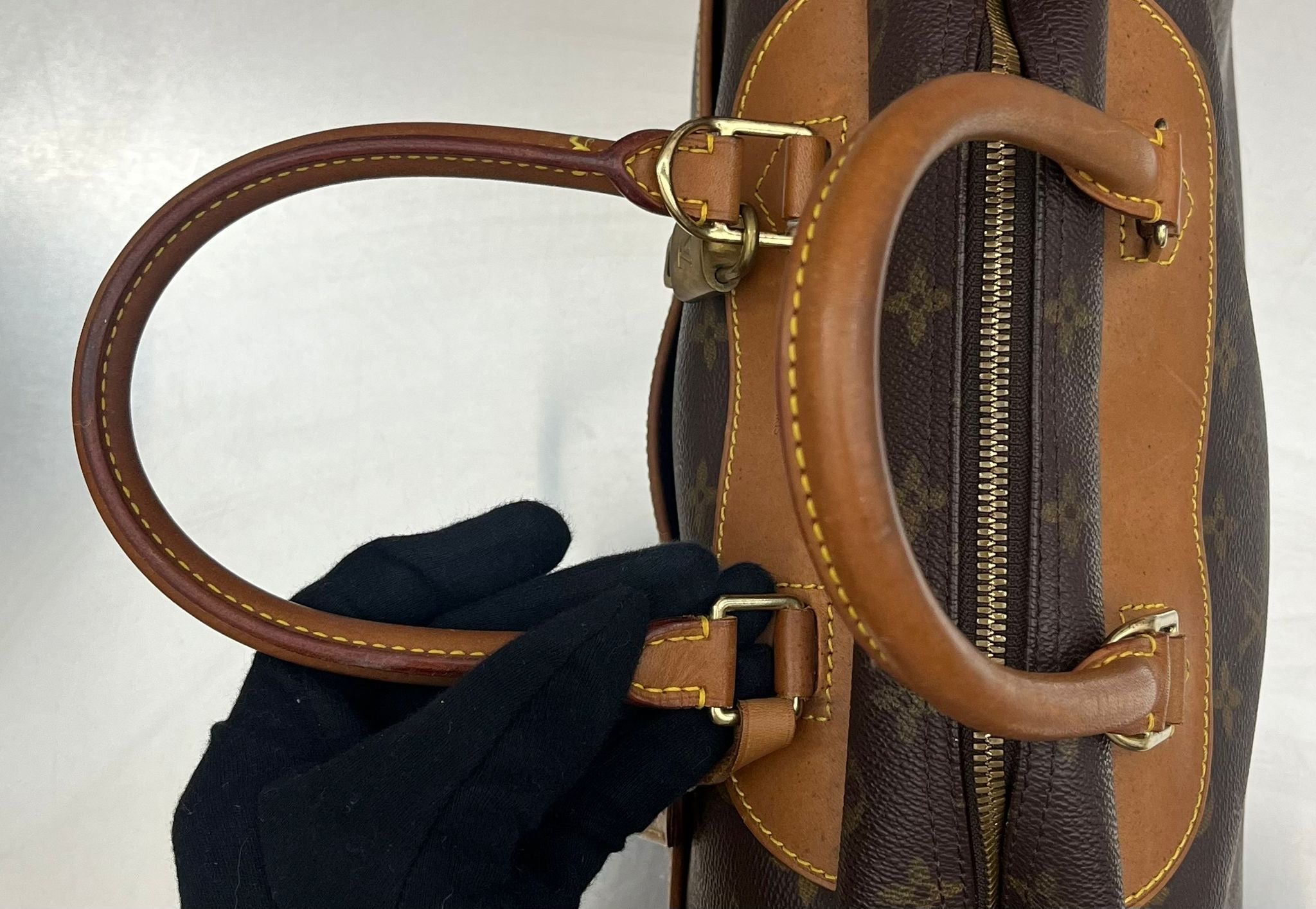 Louis Vuitton Deauville