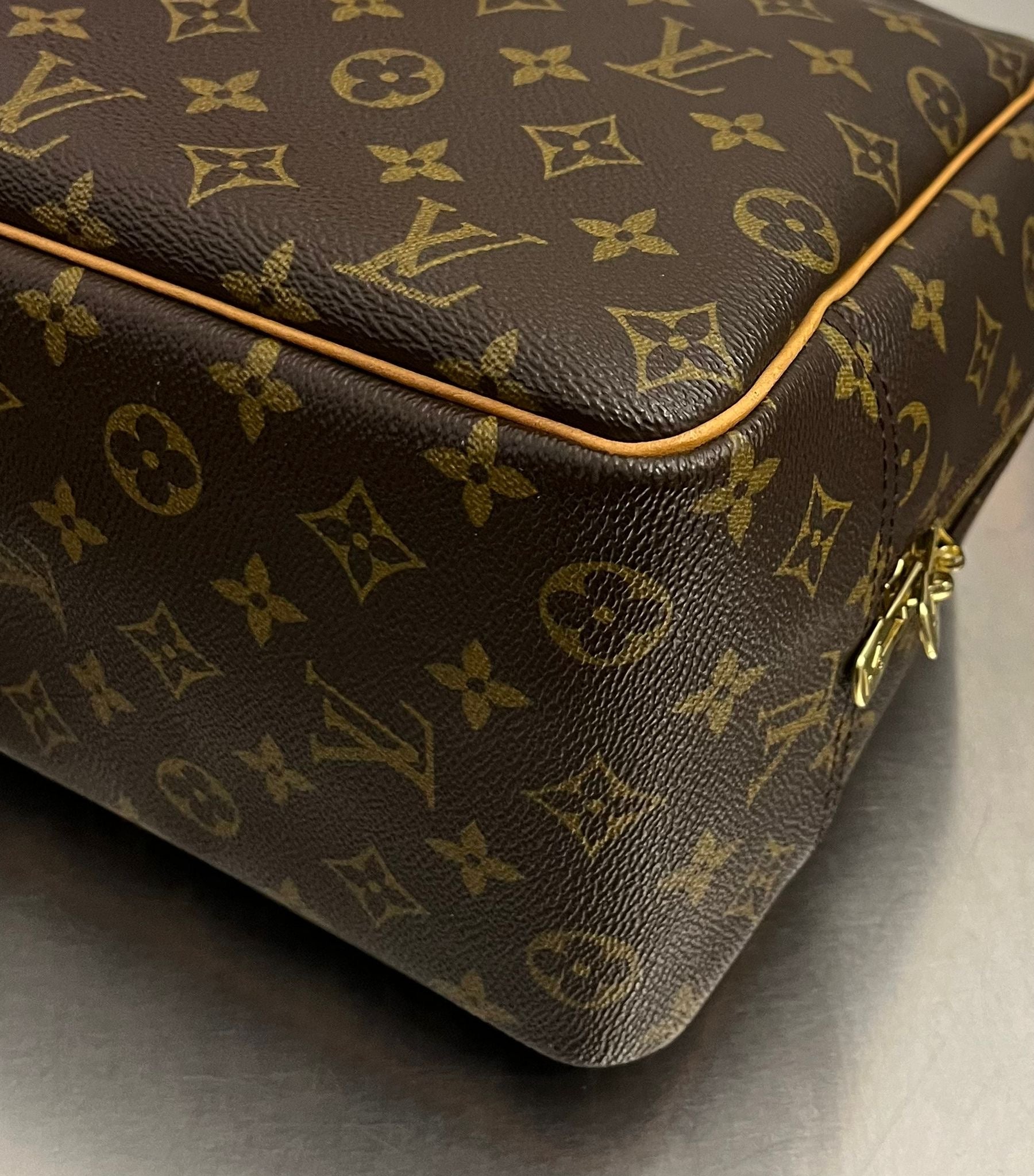 Louis Vuitton Deauville