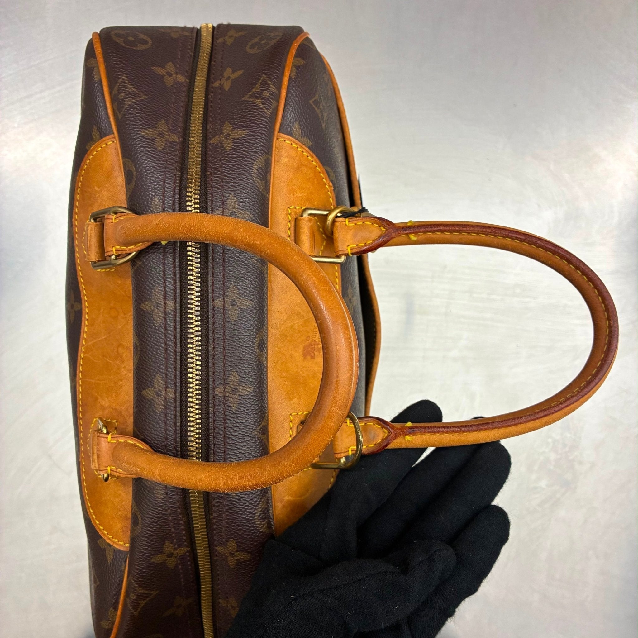 Louis Vuitton Deauville Monogram