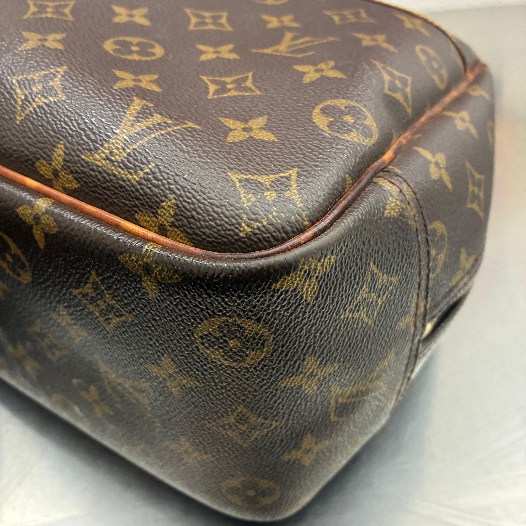 Louis Vuitton Deauville Monogram
