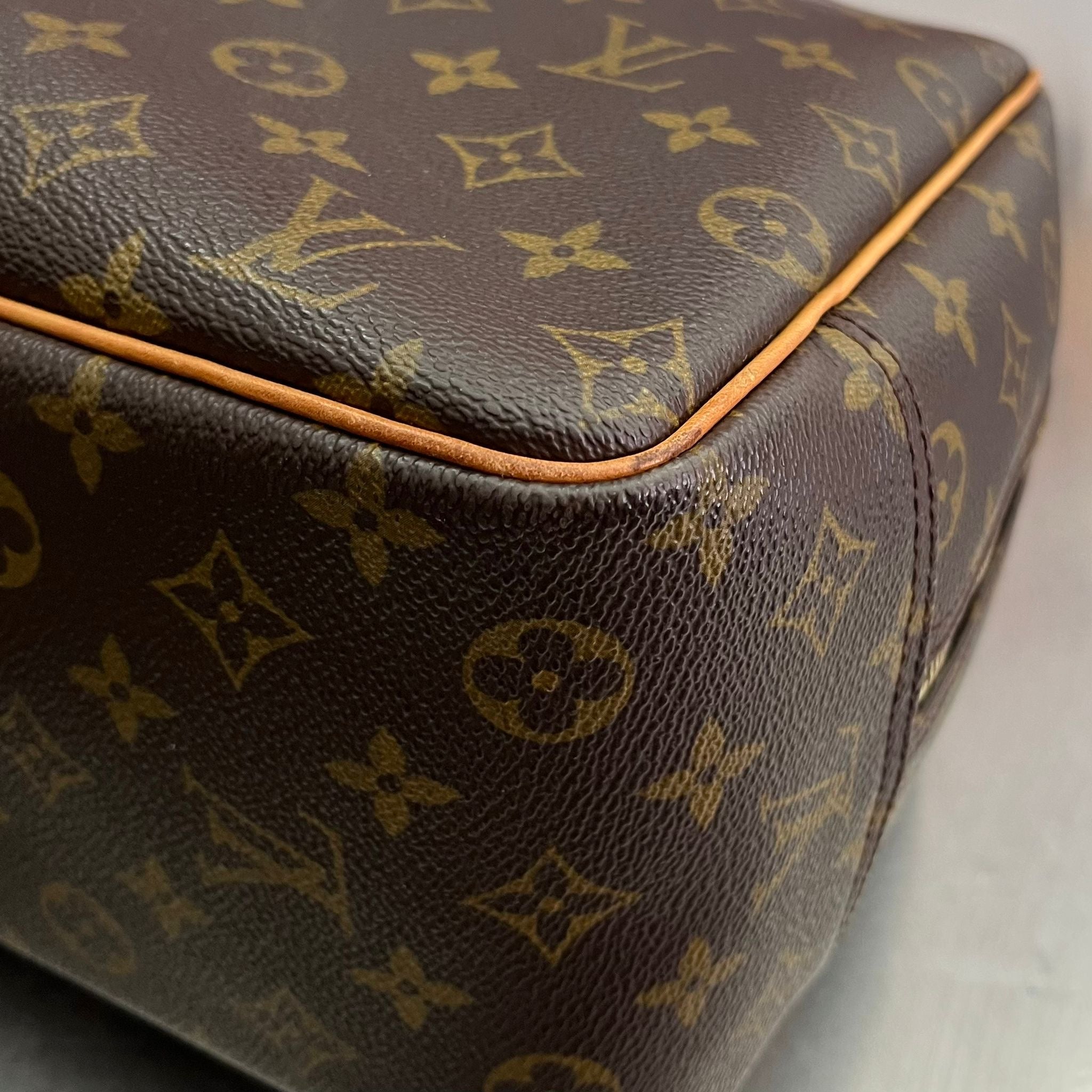 Louis Vuitton Deauville Monogram