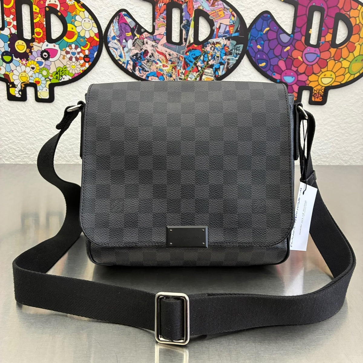 Louis Vuitton District Damier Graphite