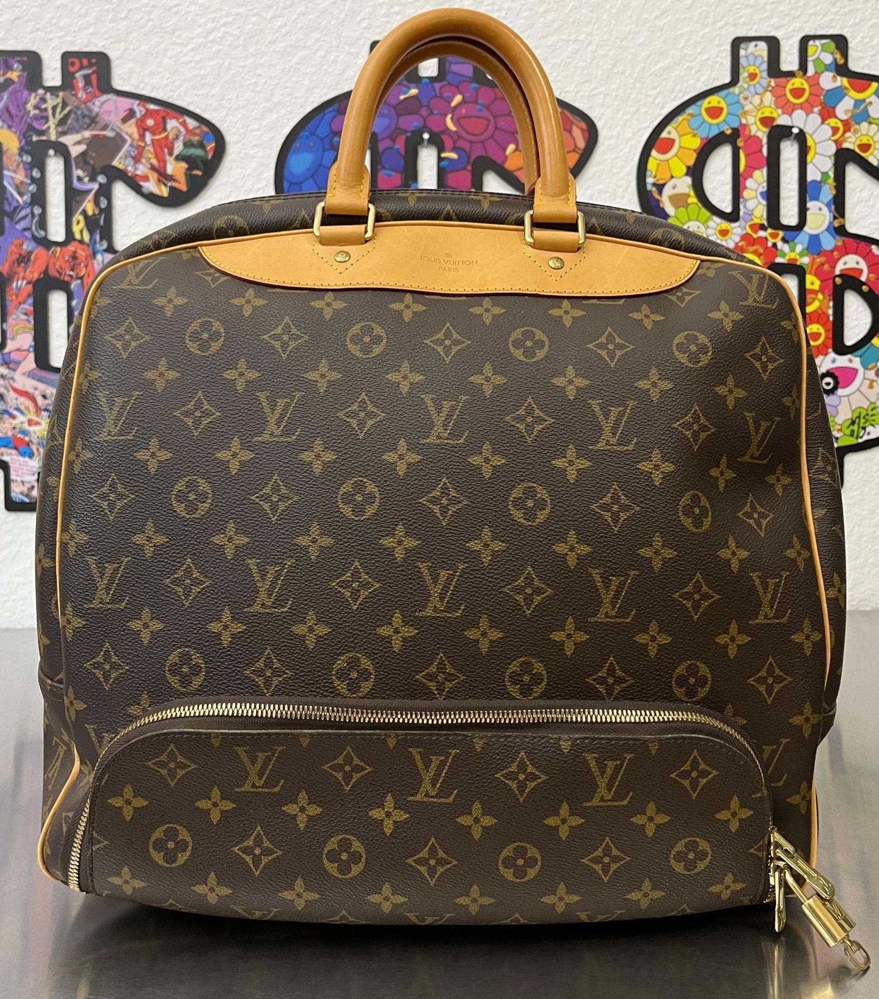 Louis Vuitton Evasion