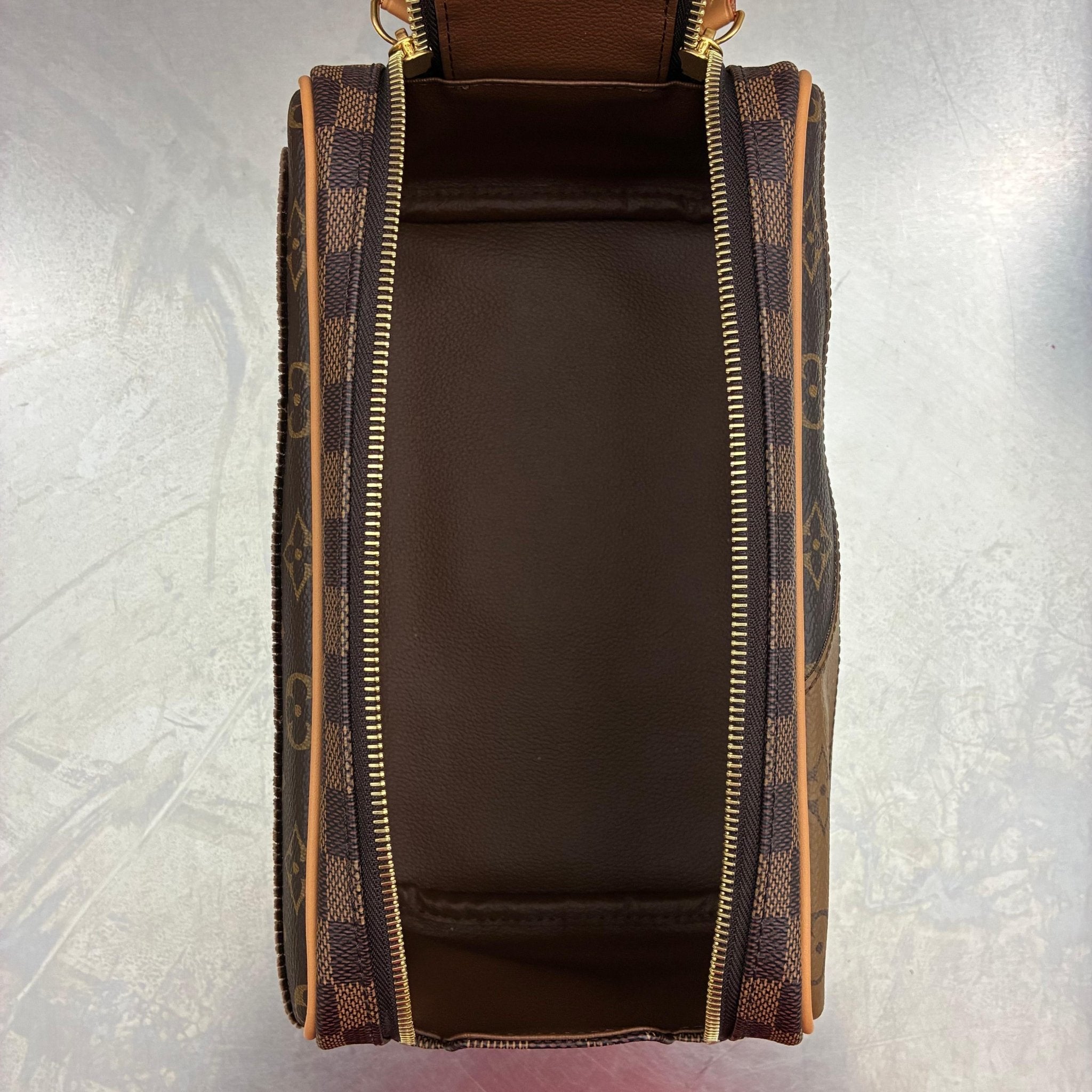 Louis Vuitton Fashion Show Dopp Kit