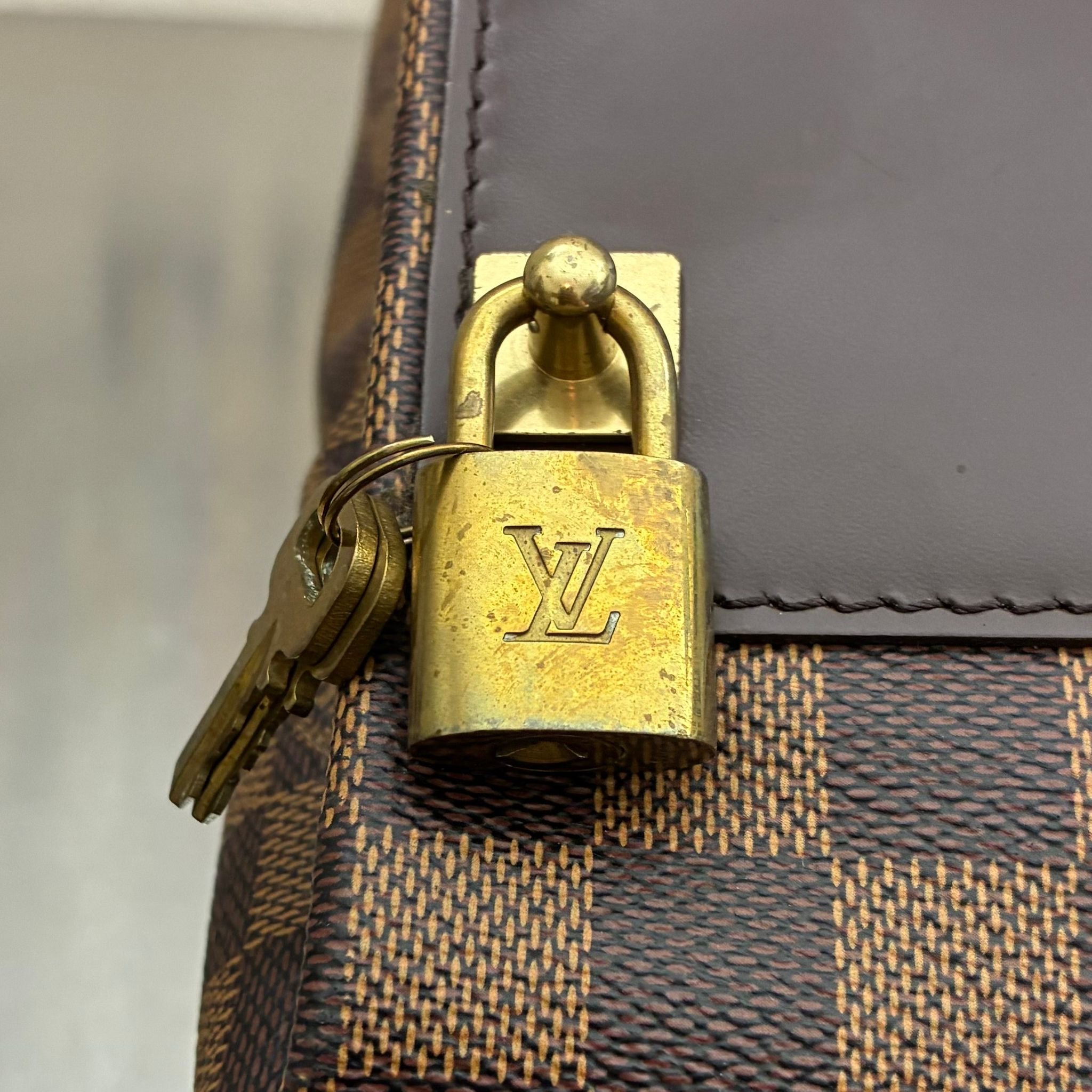 Louis Vuitton Greenwich GM Damier