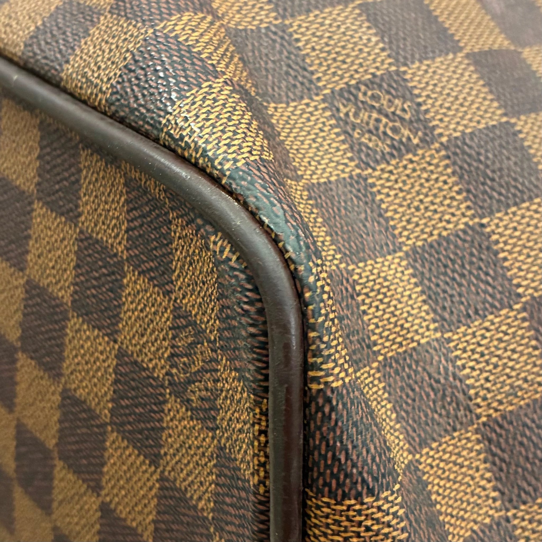 Louis Vuitton Greenwich PM Damier