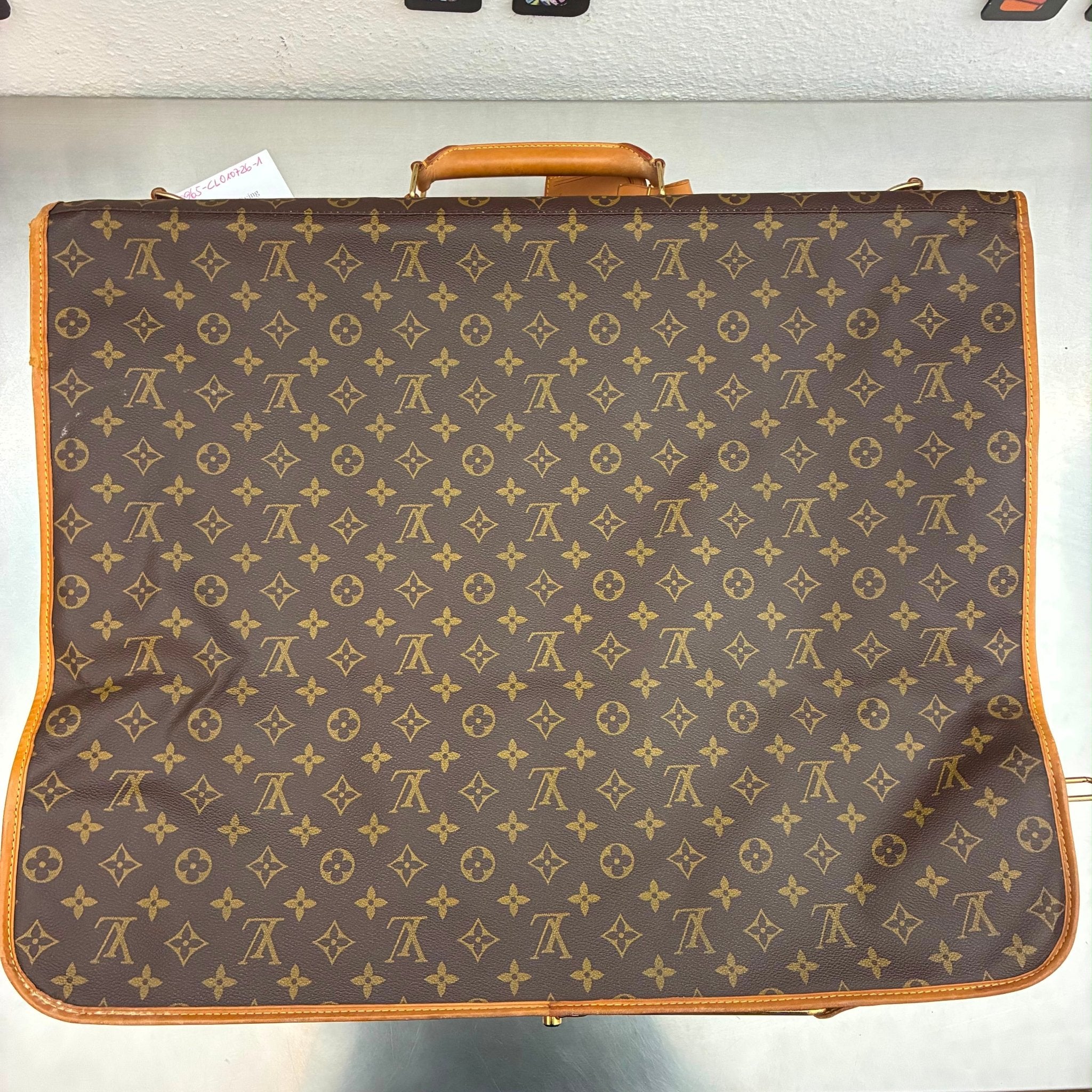 Louis Vuitton Große Kleidertasche mit zwei Kleiderbügeln und extra Innentasche / Monogam