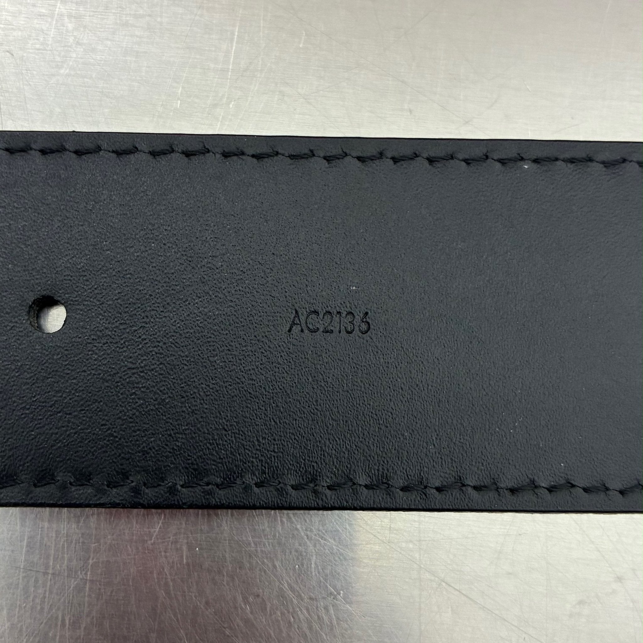 Louis Vuitton Gürtel Größe 90