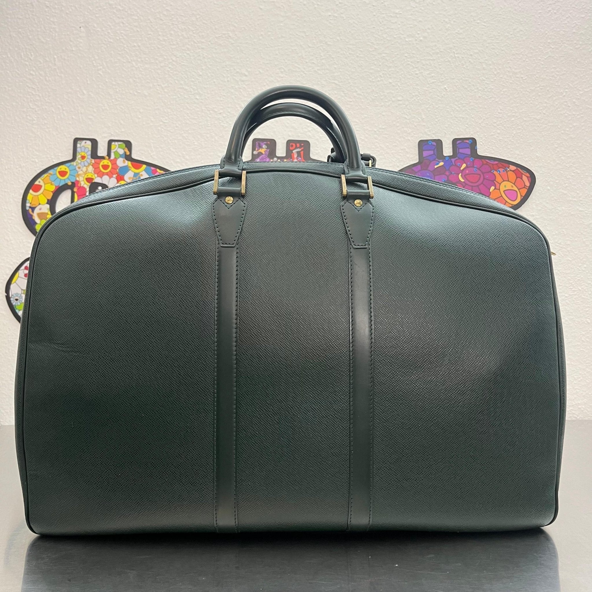 Louis Vuitton Helanga Taiga