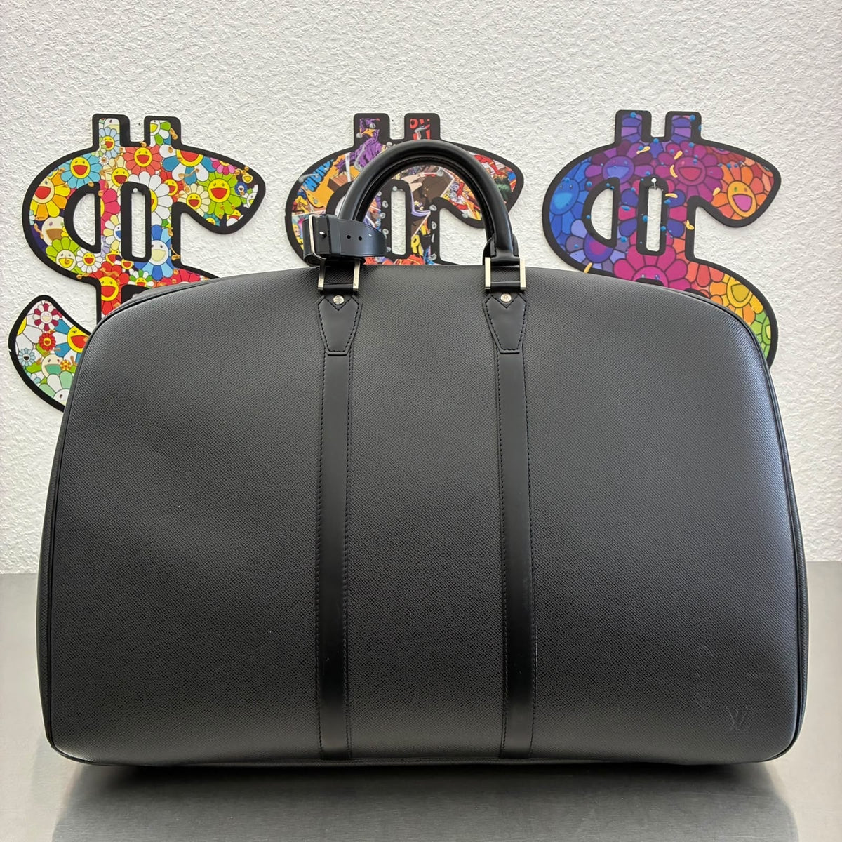 Louis Vuitton Helenga Taiga