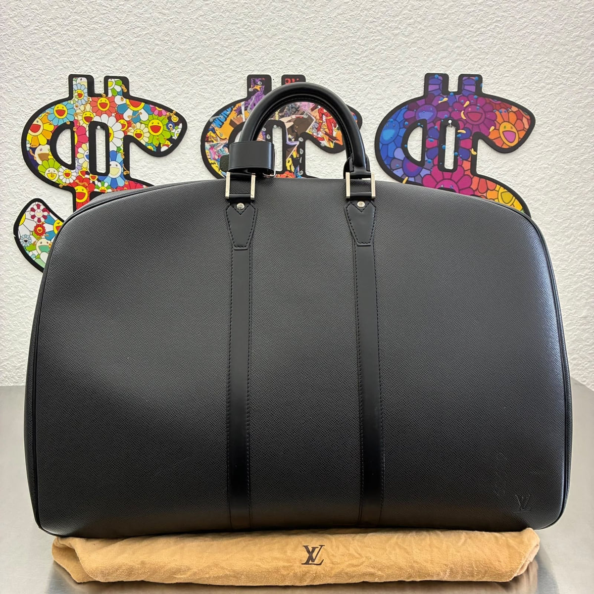 Louis Vuitton Helenga Taiga