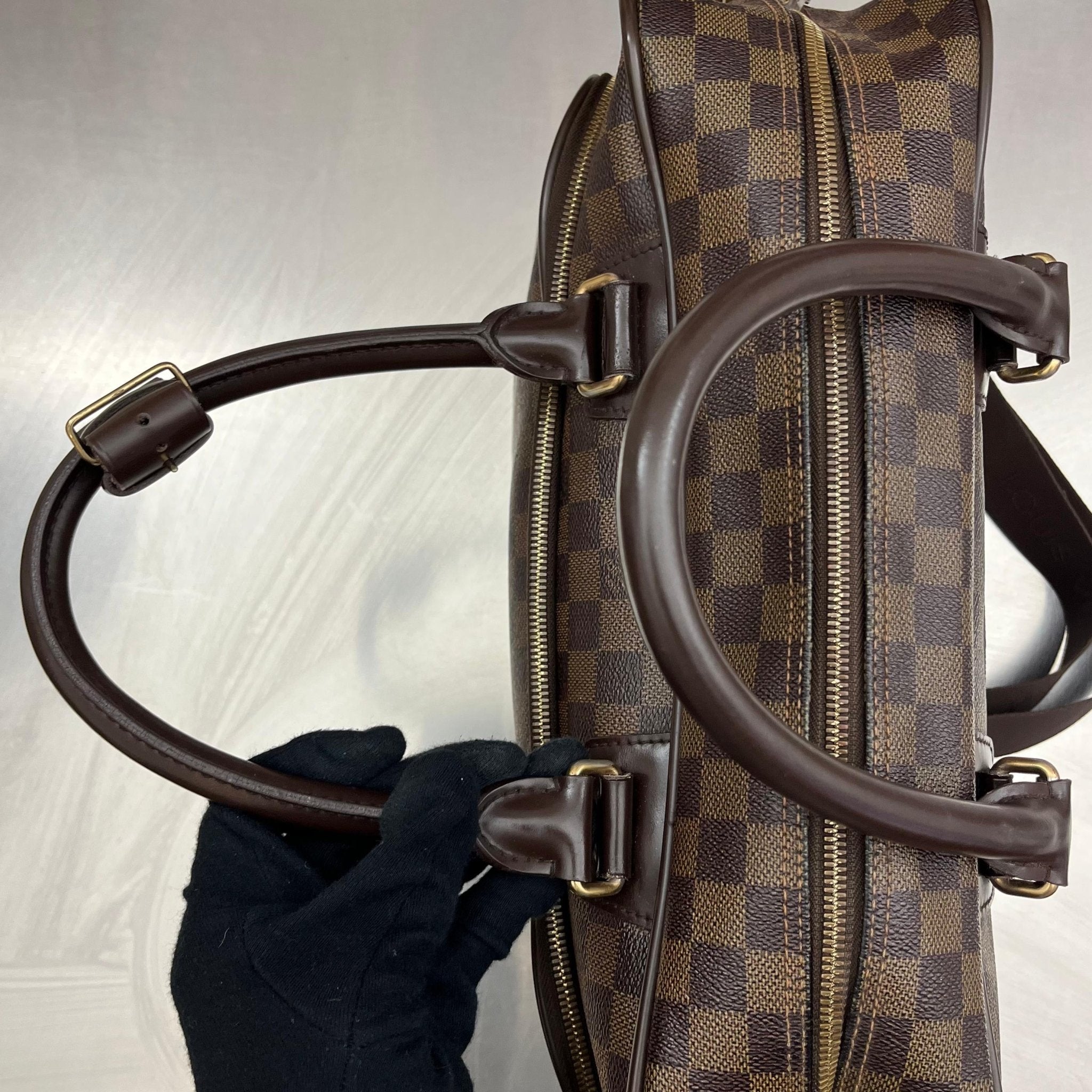 Louis Vuitton Icare Damier