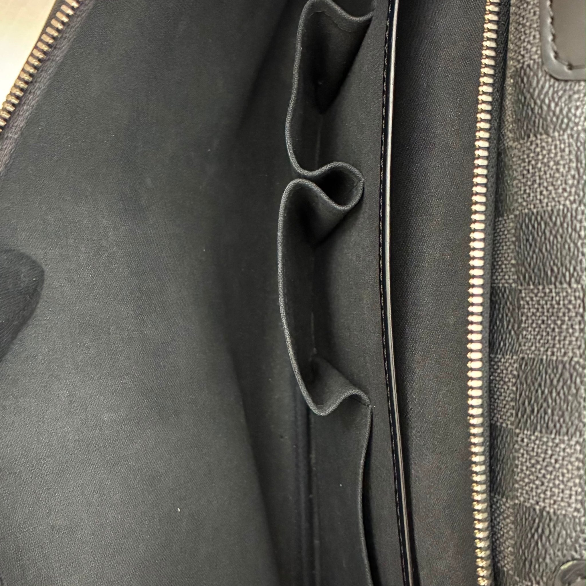Louis Vuitton Icare Damier Graphite