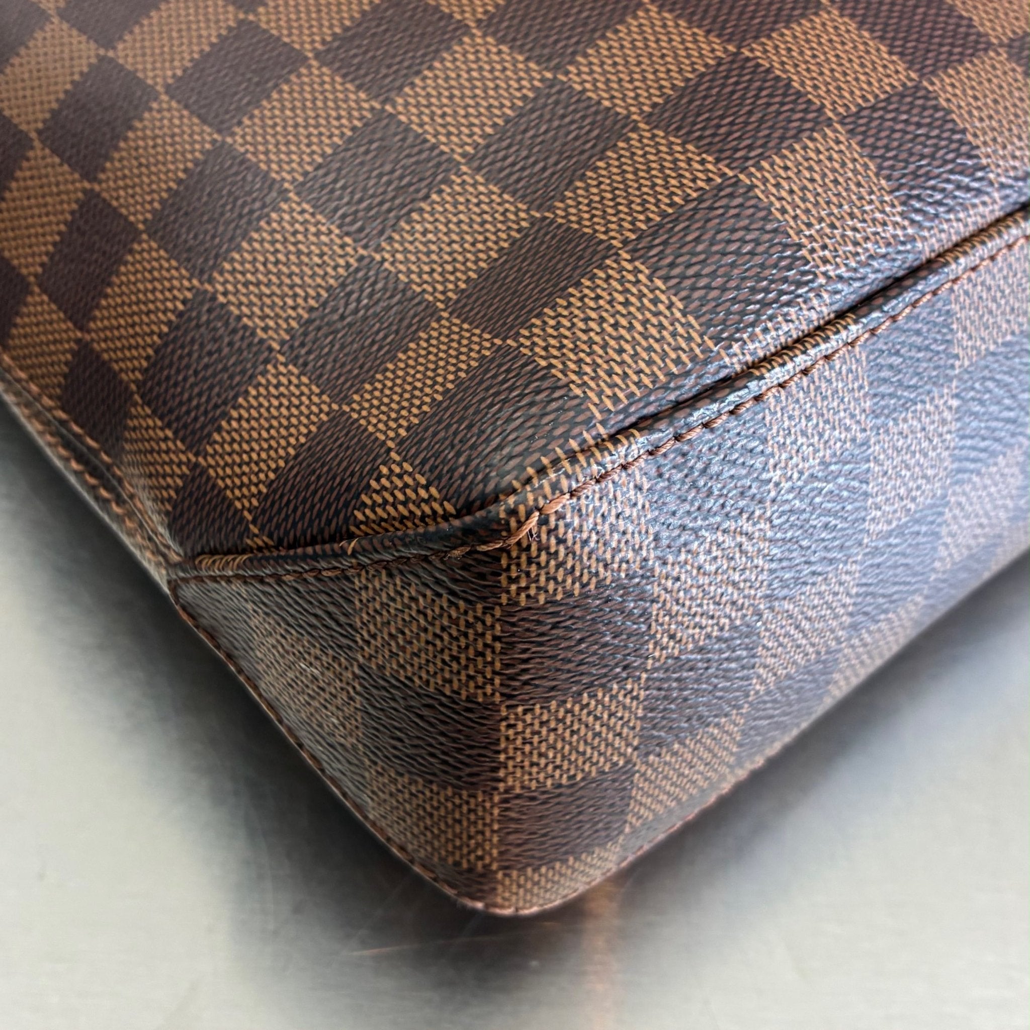 Louis Vuitton Jake Messenger Damier Ebene