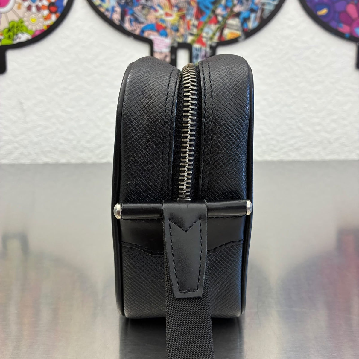 Louis Vuitton Karga Taiga