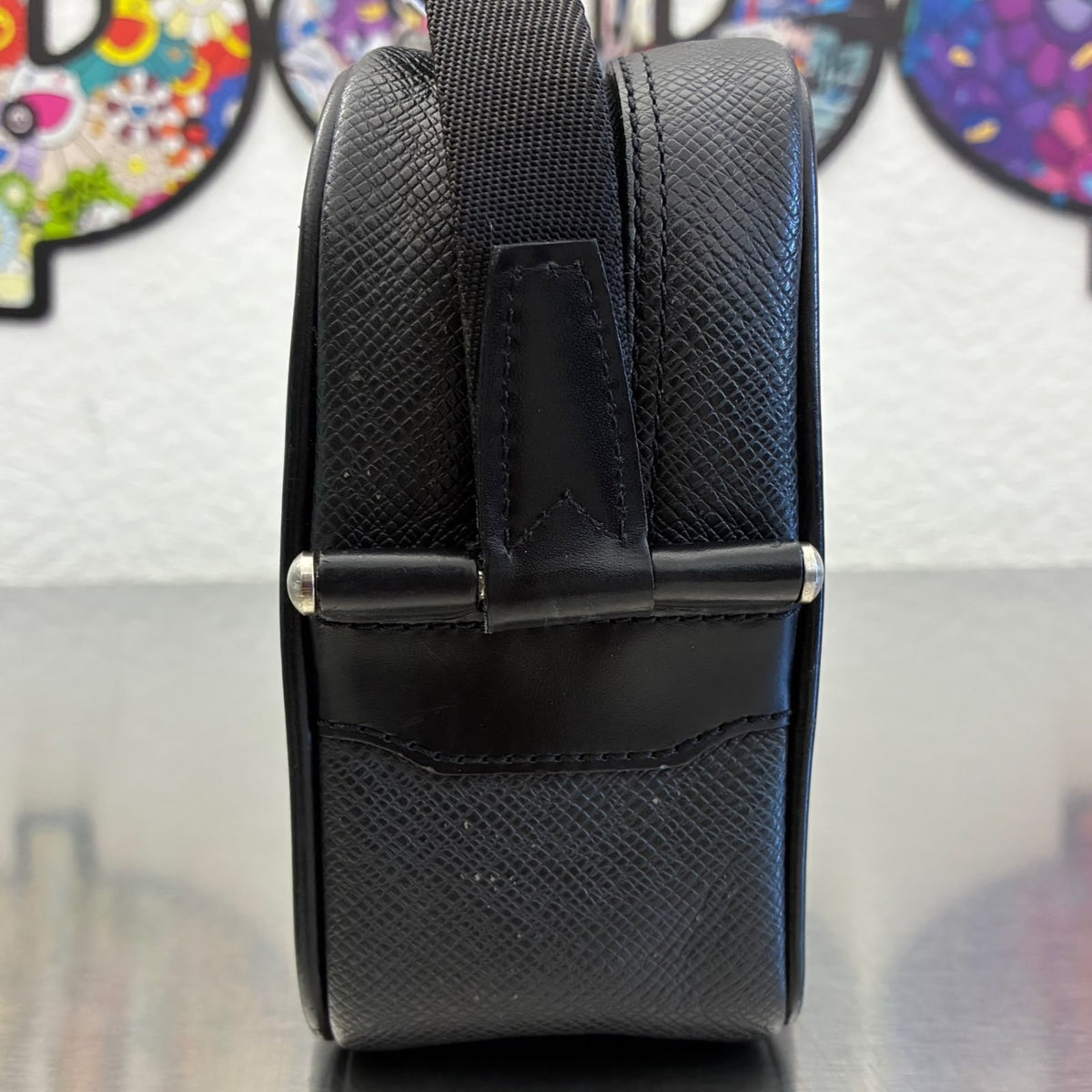 Louis Vuitton Karga Taiga