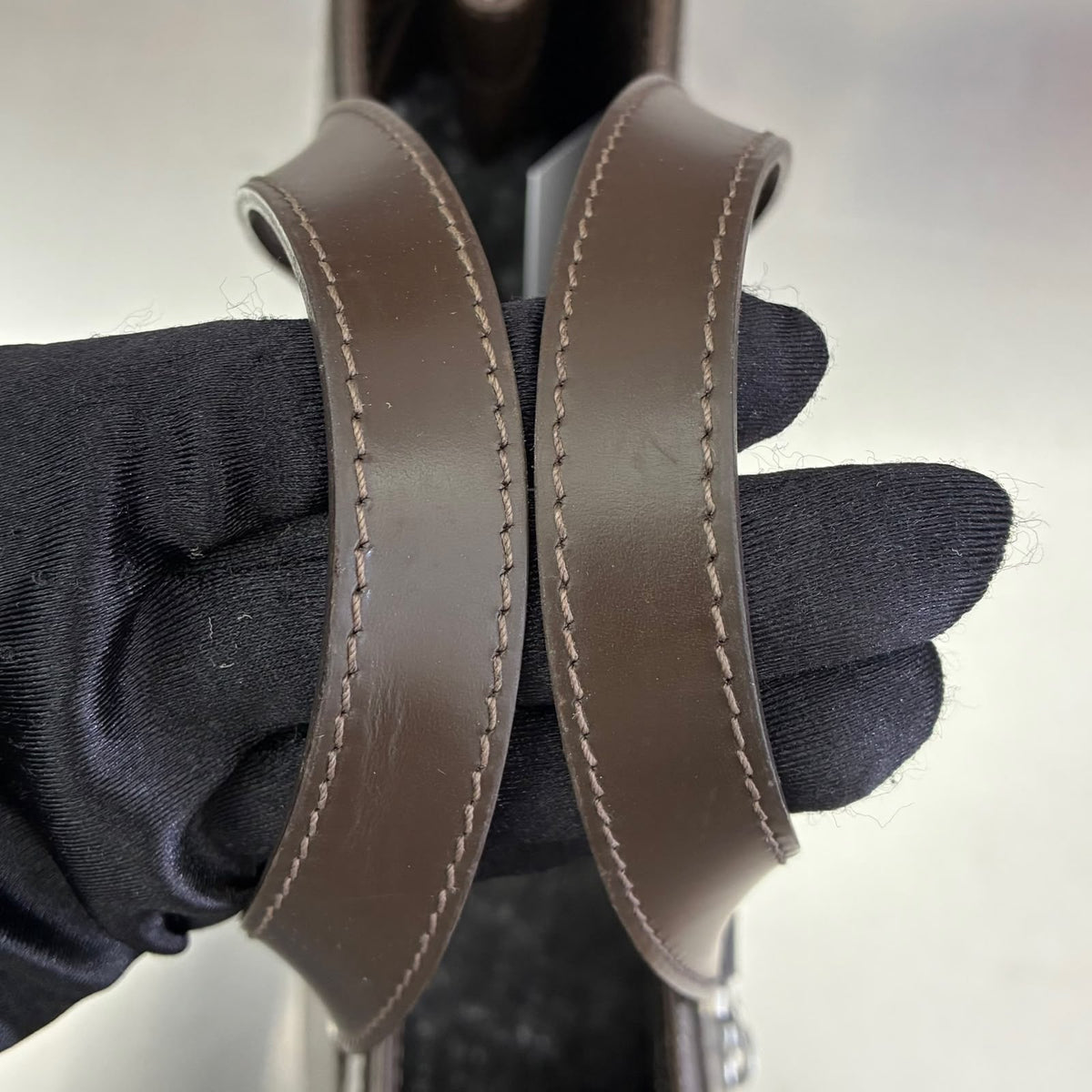 Louis Vuitton Kasbek PM Taiga