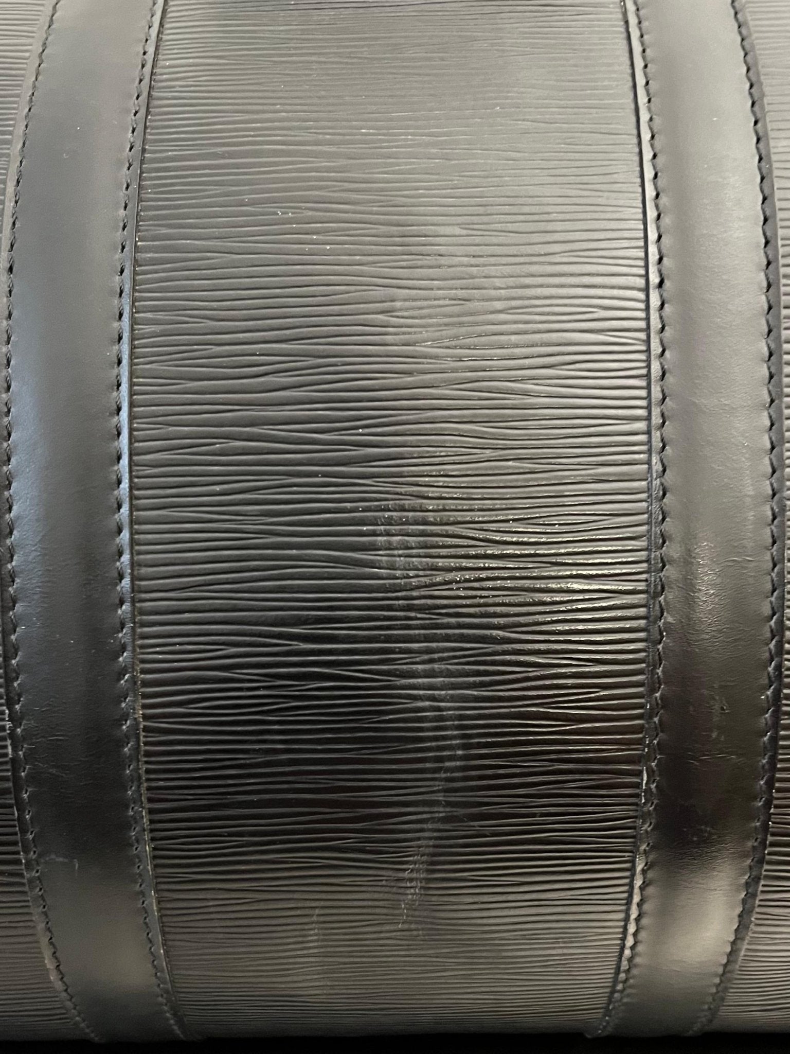 Louis Vuitton Keepall 45 Epi