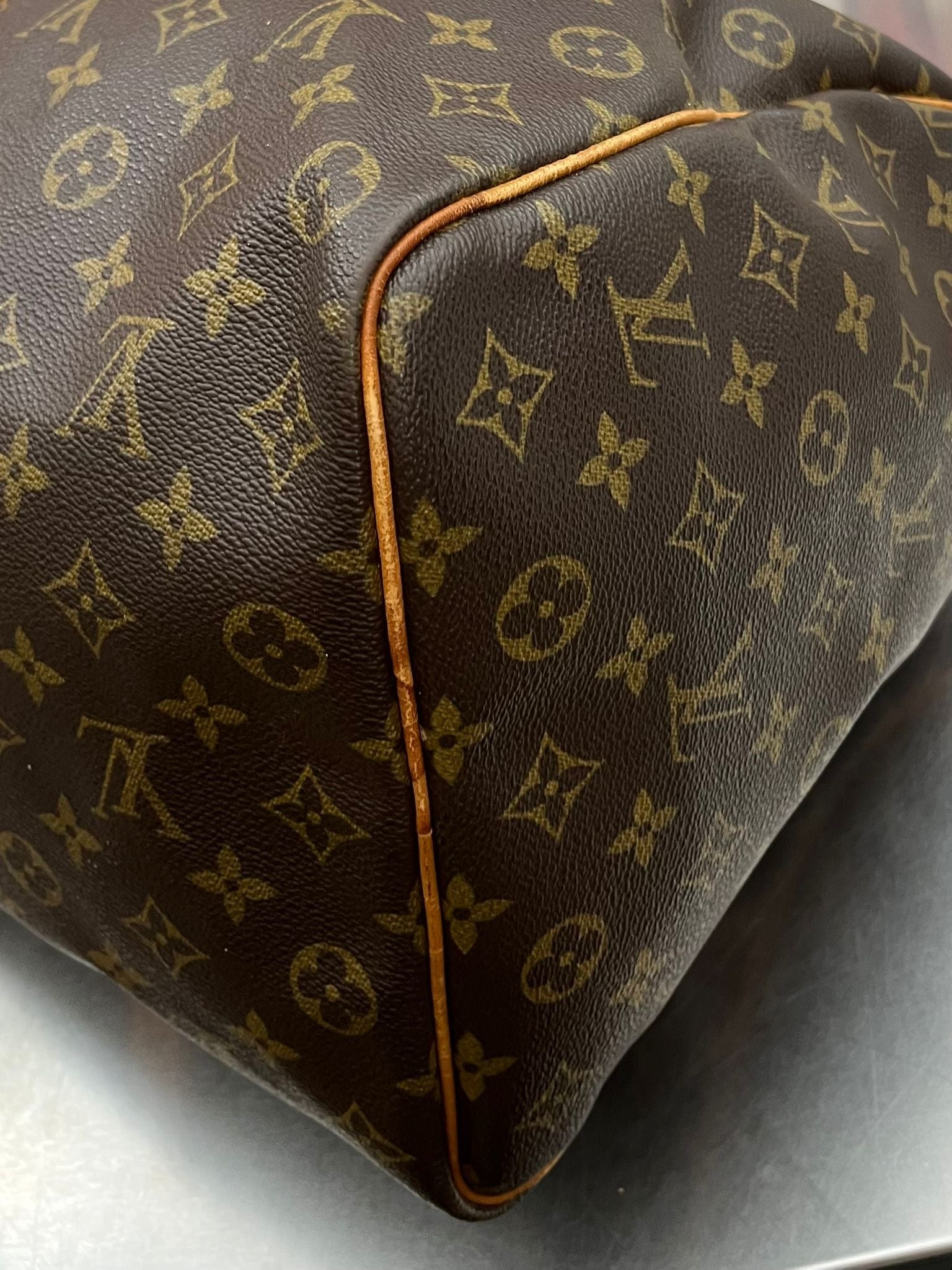 Louis Vuitton Keepall 50 (1987)
