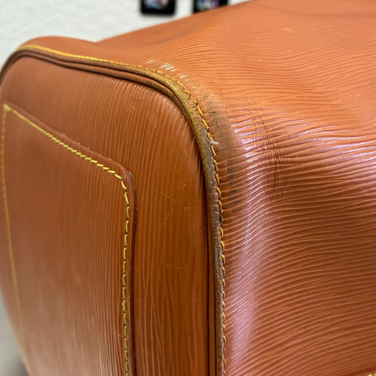 Louis Vuitton Keepall 55 Epi von 1996