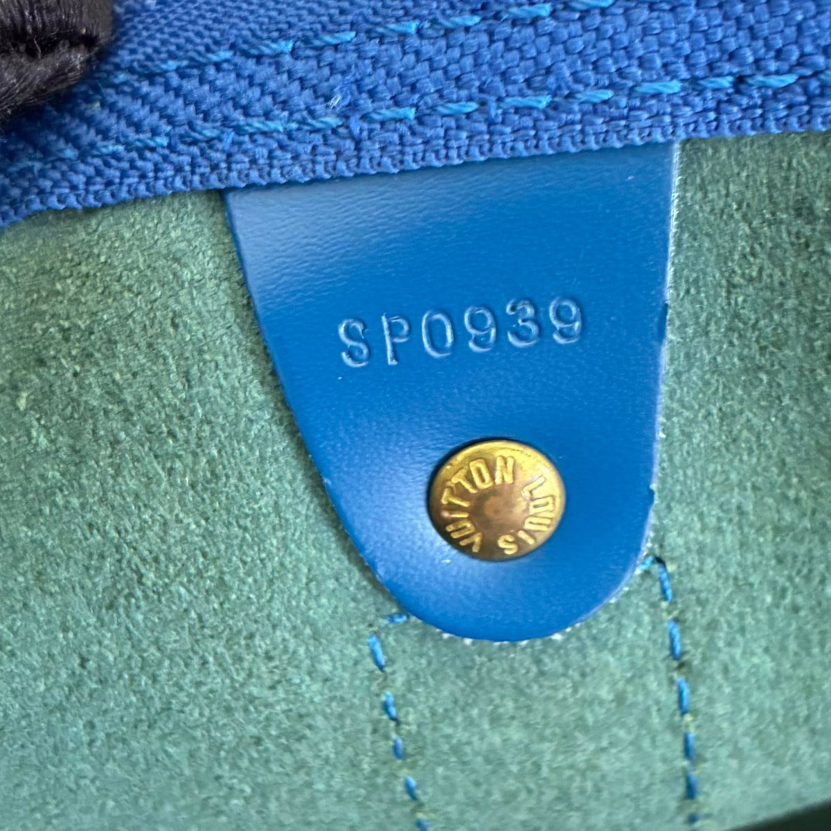Louis Vuitton Keepall 55 Epi von 1999