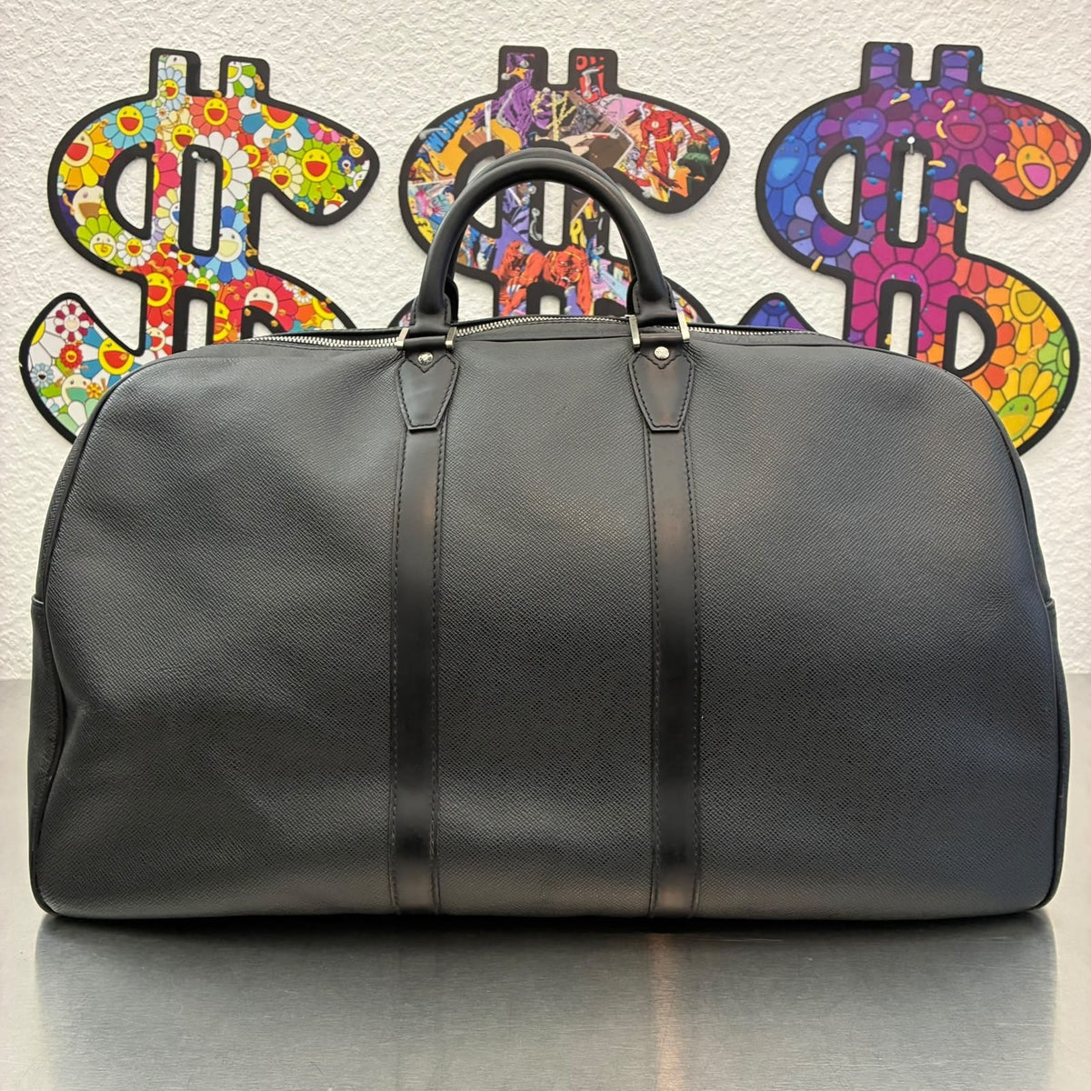 Louis Vuitton Kendall GM Taiga