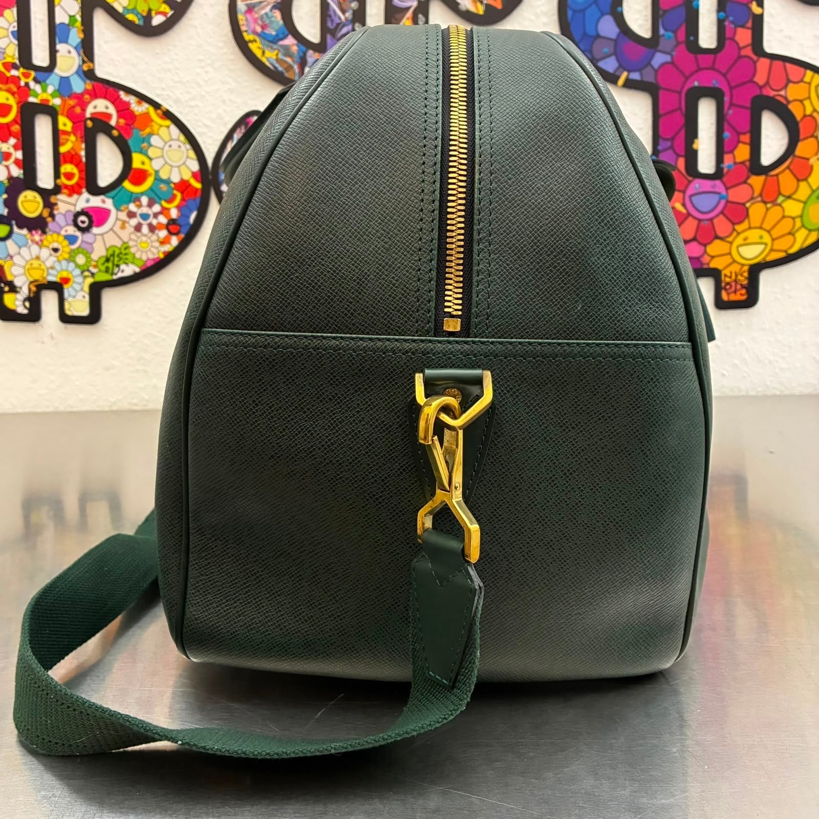 Louis Vuitton Kendall GM Taiga