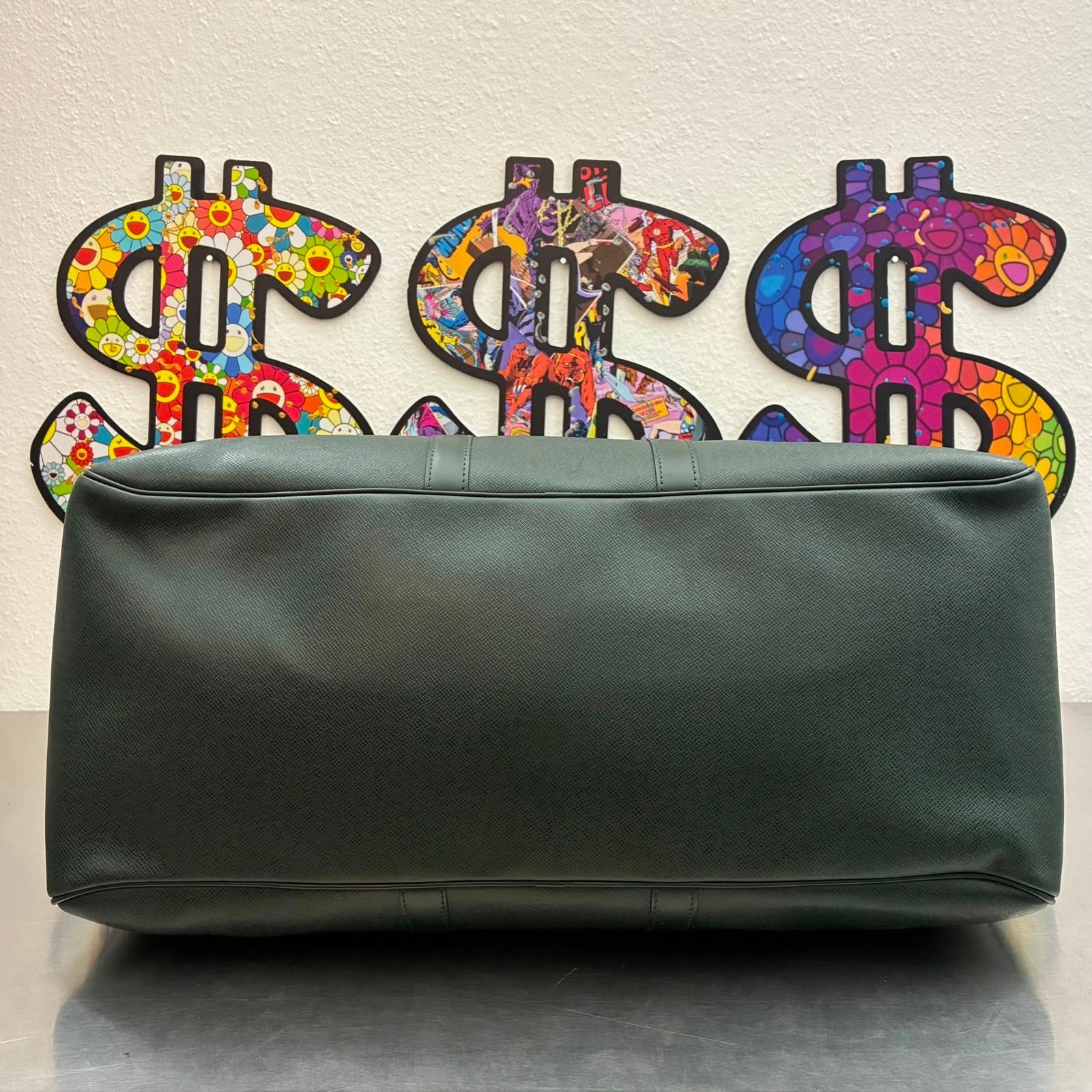 Louis Vuitton Kendall GM Taiga
