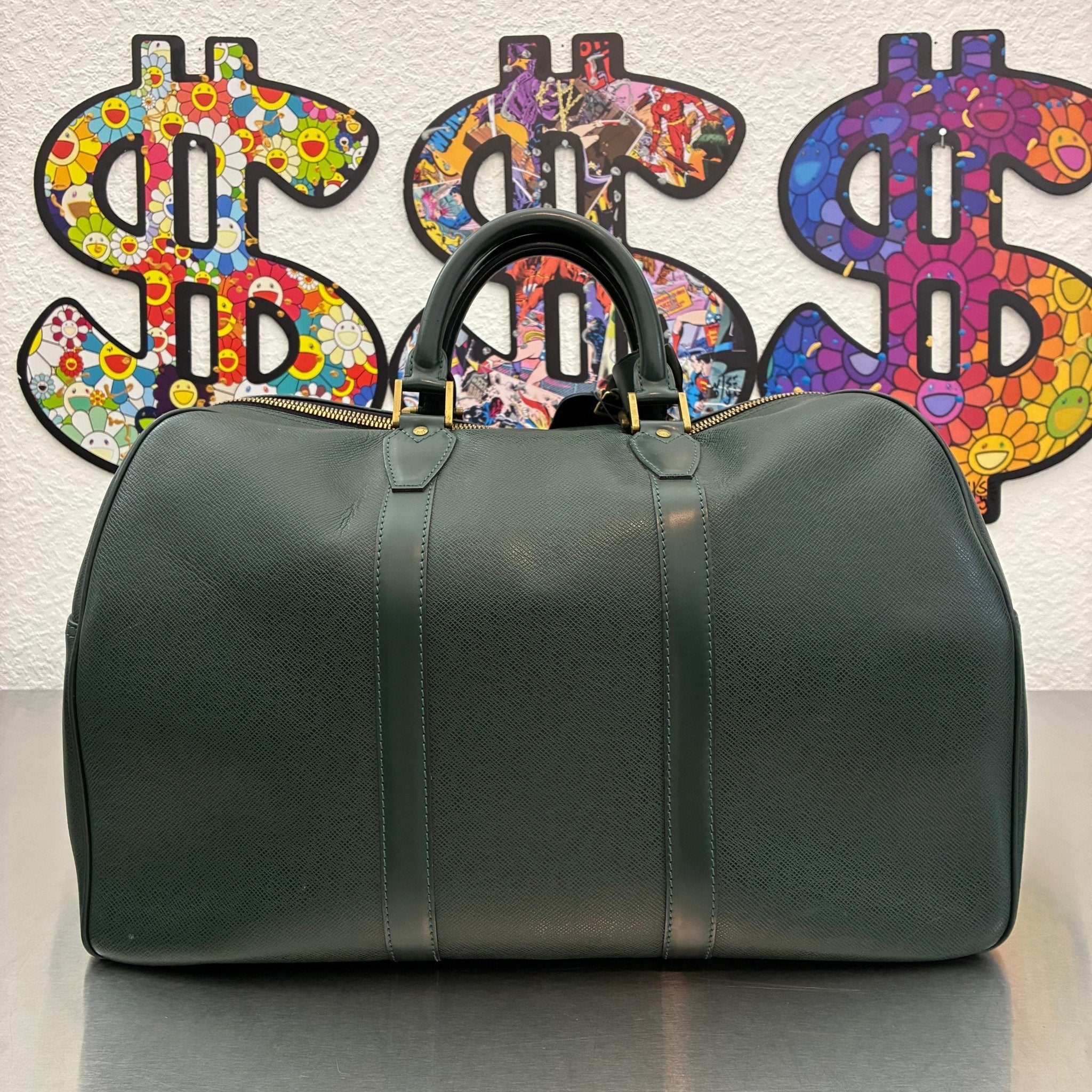 Louis Vuitton Kendall PM Taiga