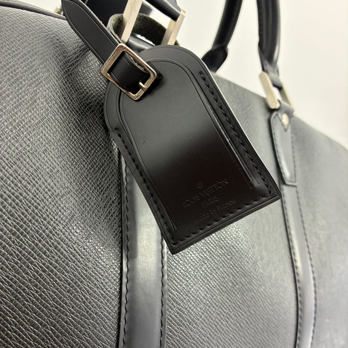Louis Vuitton Kendall PM Taiga