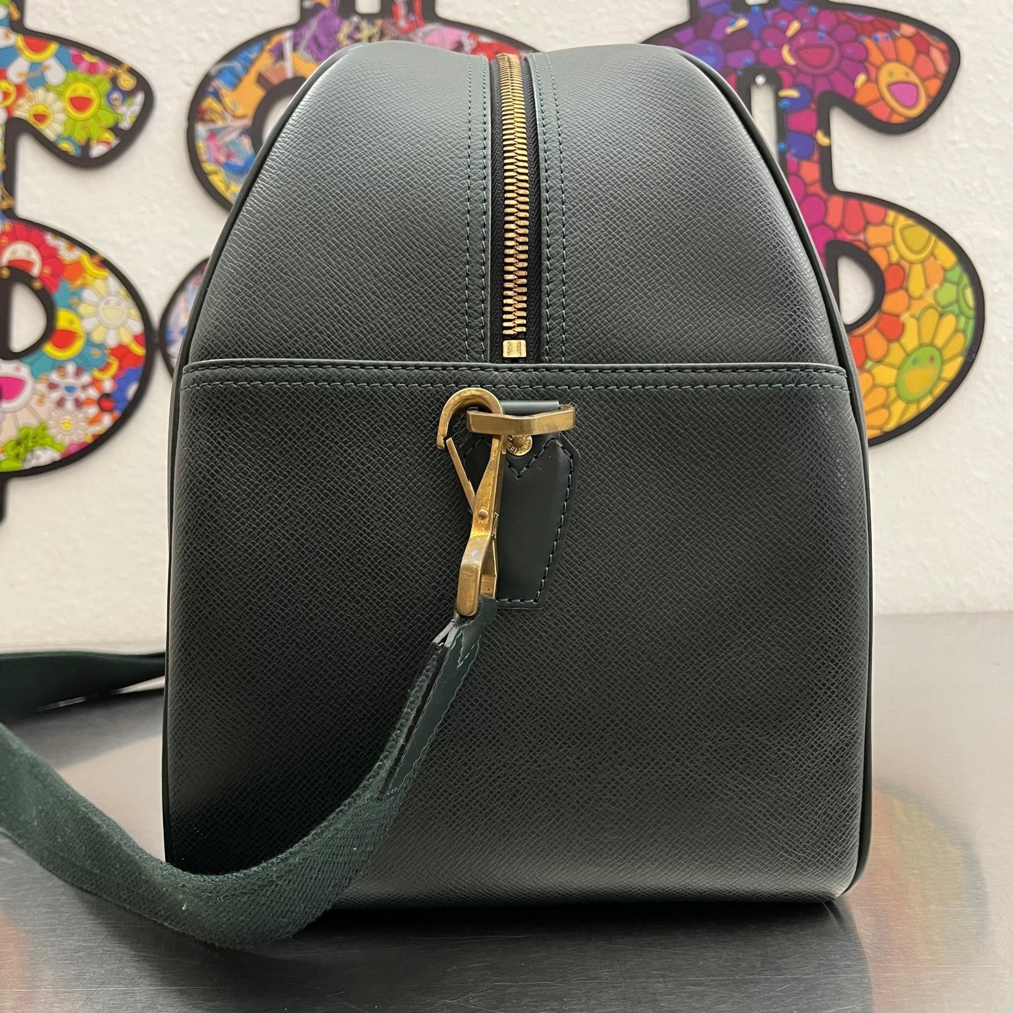 Louis Vuitton Kendall PM Taiga