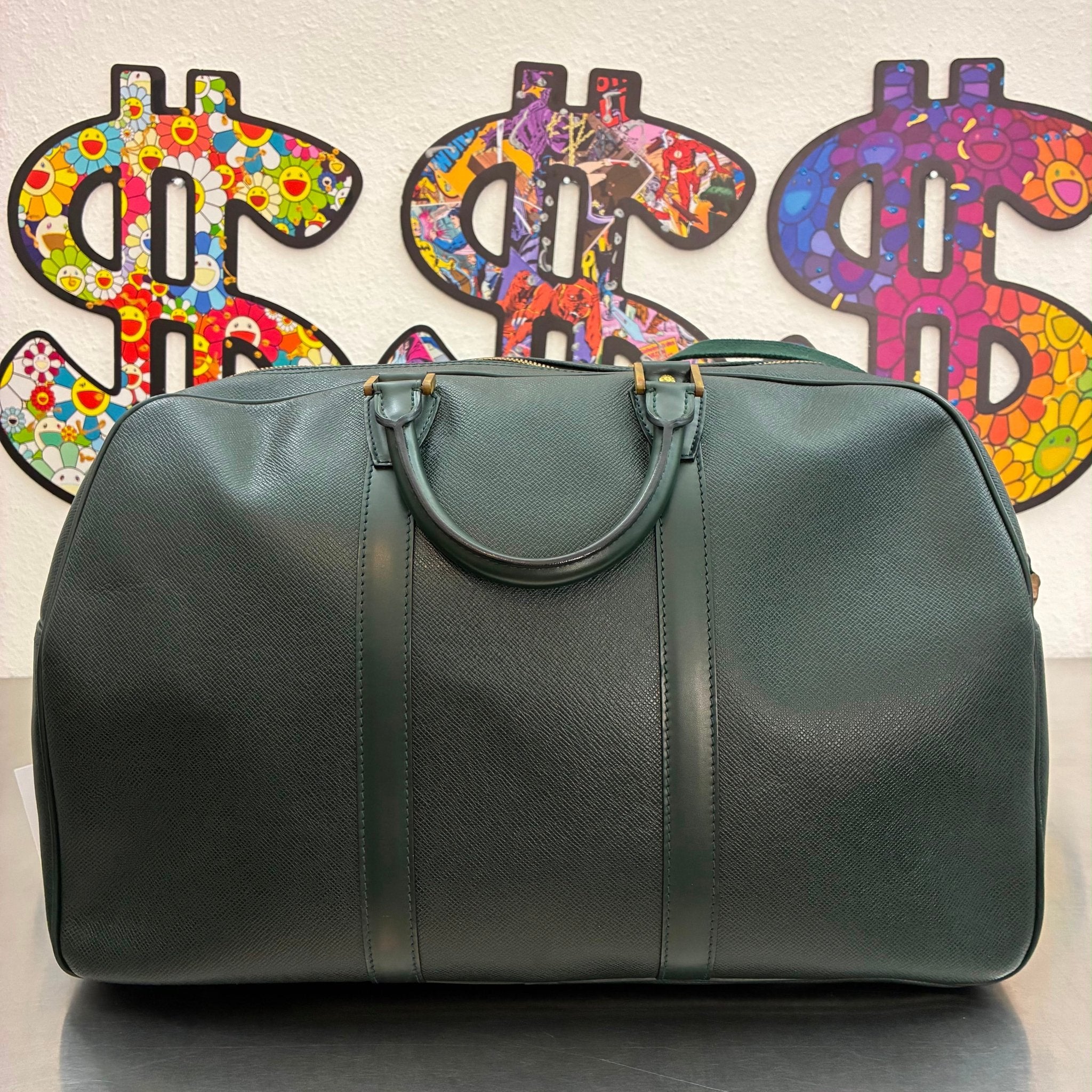 Louis Vuitton Kendall PM Taiga