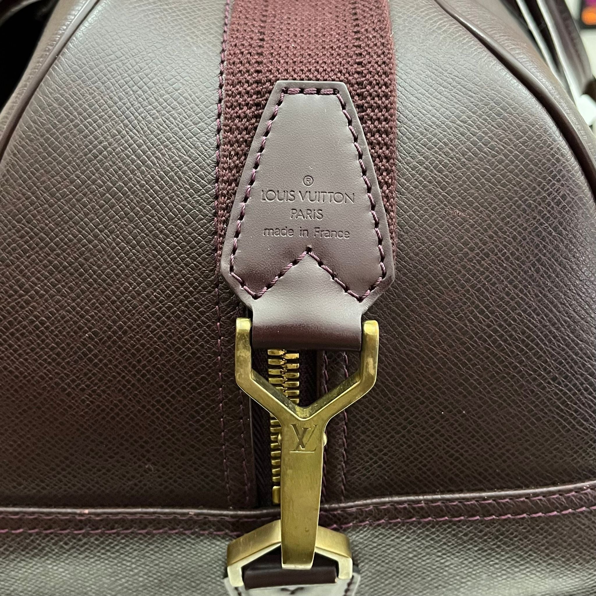 Louis Vuitton Kendall PM Taiga