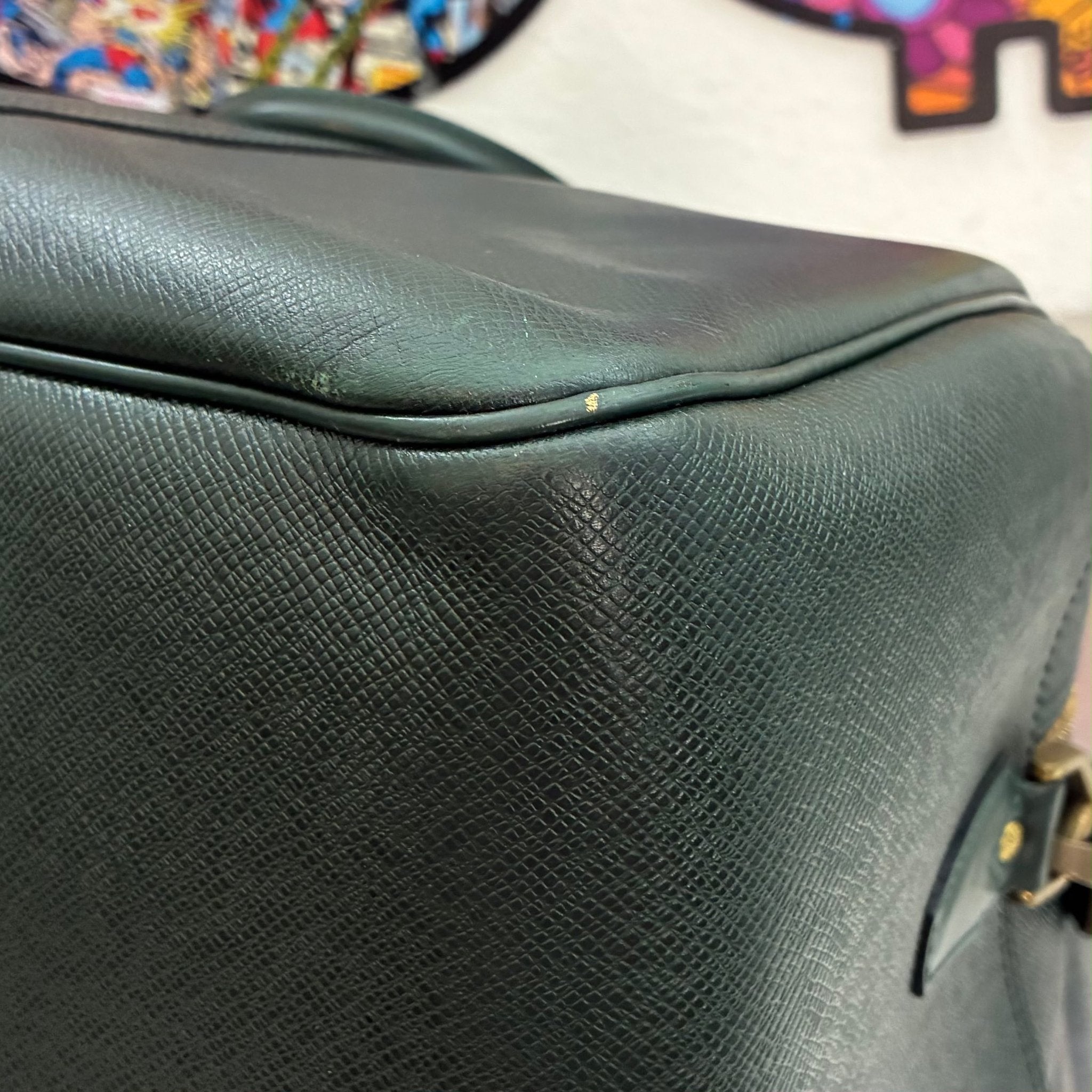Louis Vuitton Kendall PM Taiga
