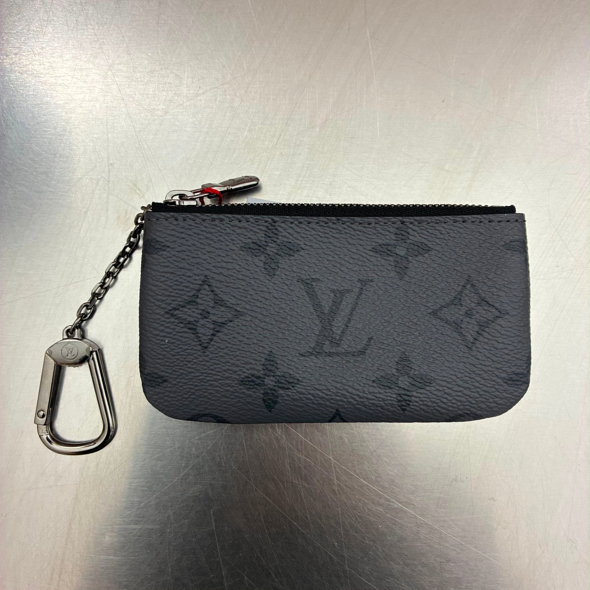 Louis Vuitton Key Pouch Monogram Eclipse / Eclipse Reverse