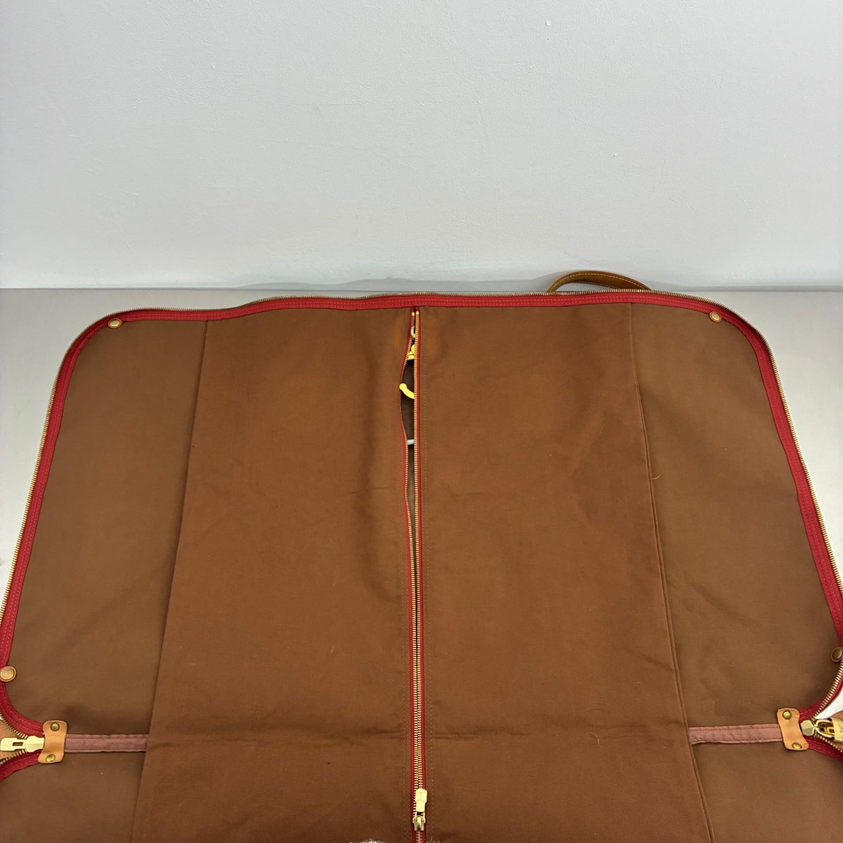 Louis Vuitton Kleidersack Limited America’s Cup Nr.0409