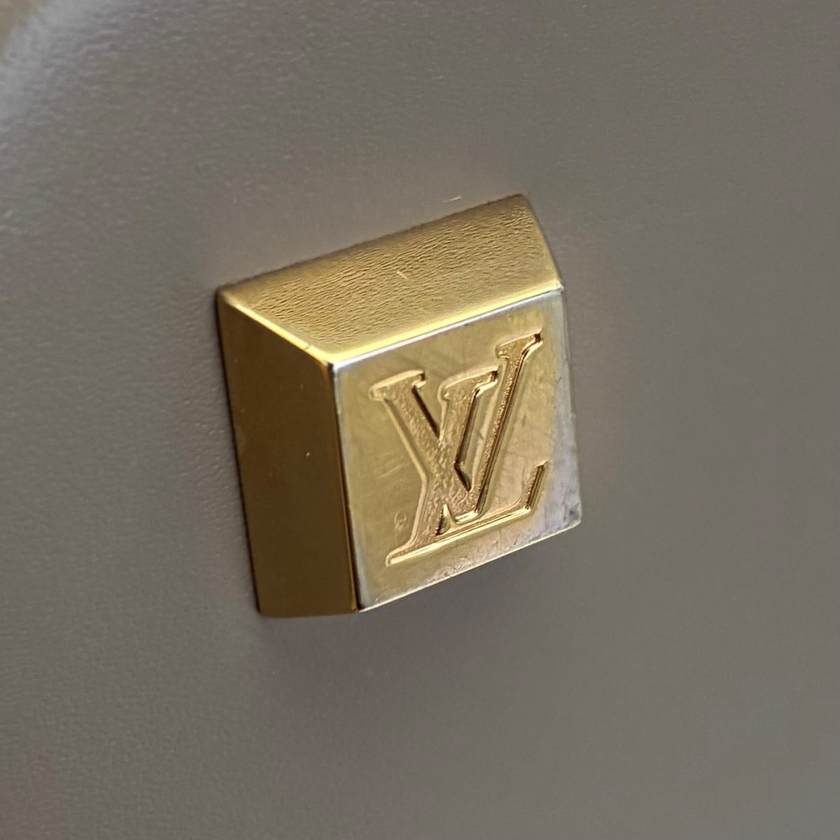 Louis Vuitton Lockit PM Suhali Kollektion