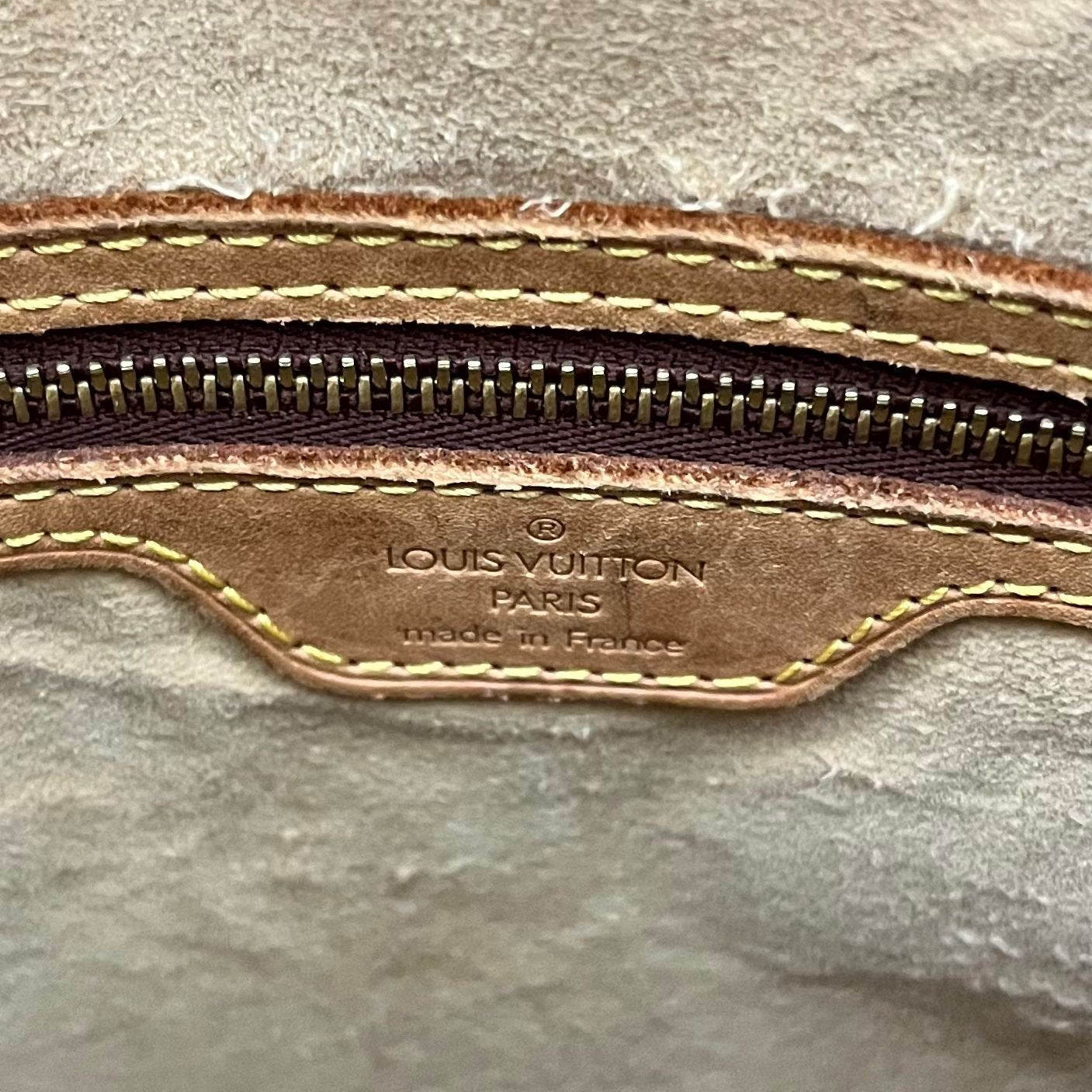 Louis Vuitton Looping GM Monogram