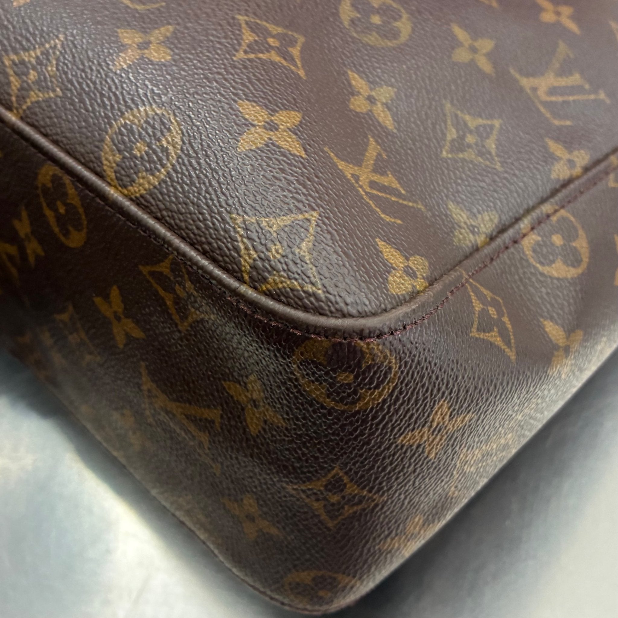 Louis Vuitton Looping GM Monogram