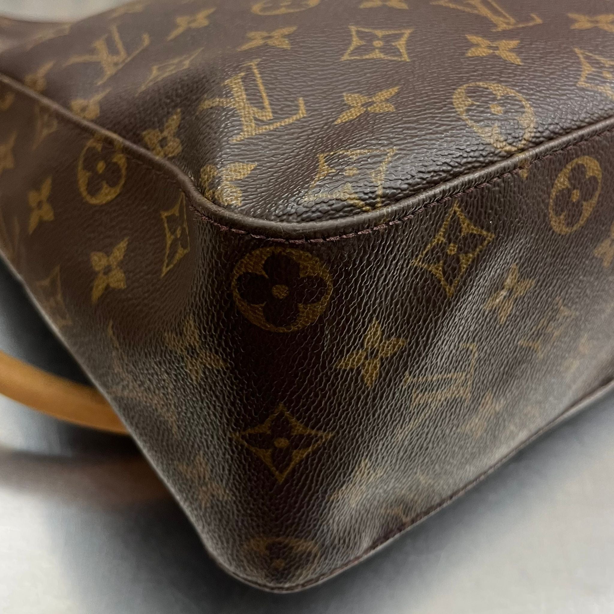 Louis Vuitton Looping GM Monogram