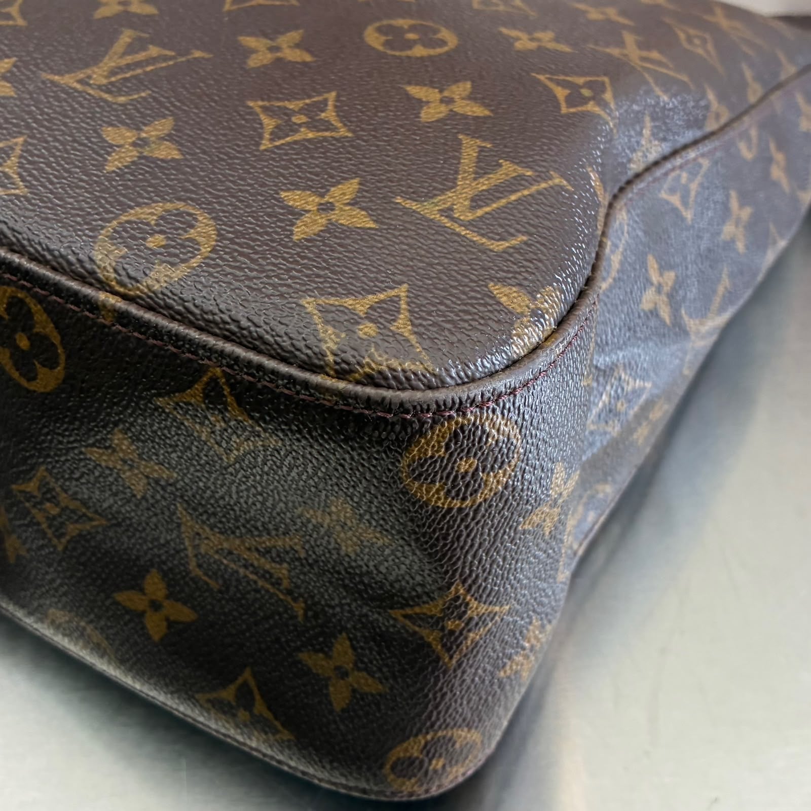 Louis Vuitton Looping GM Monogram