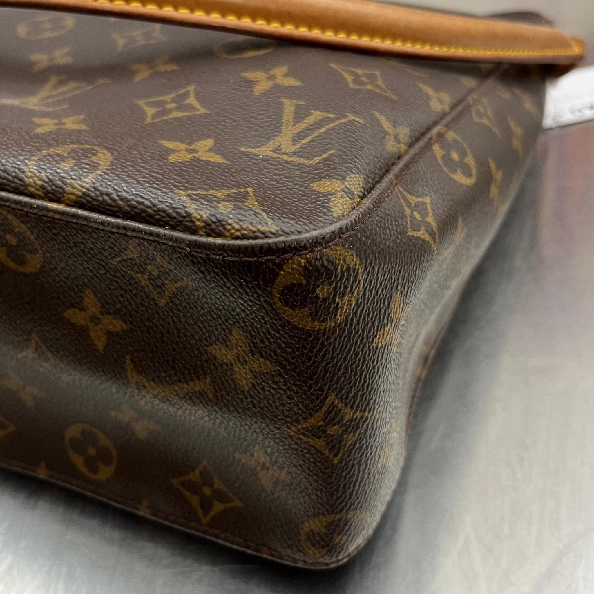 Louis Vuitton Looping GM Monogram