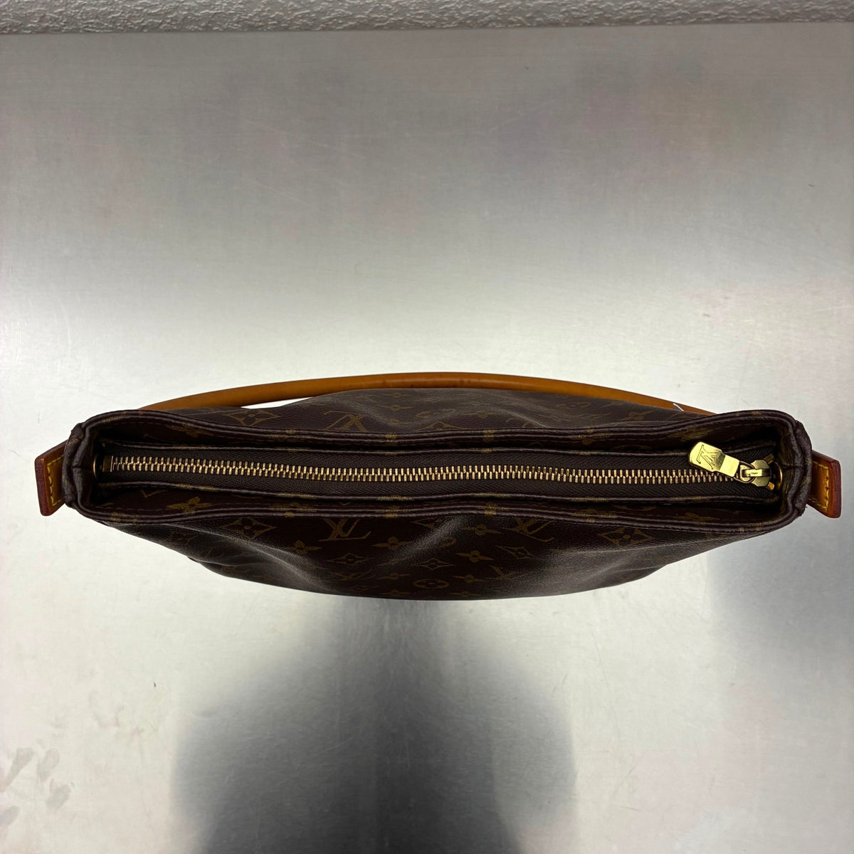 Louis Vuitton Looping GM Monogram