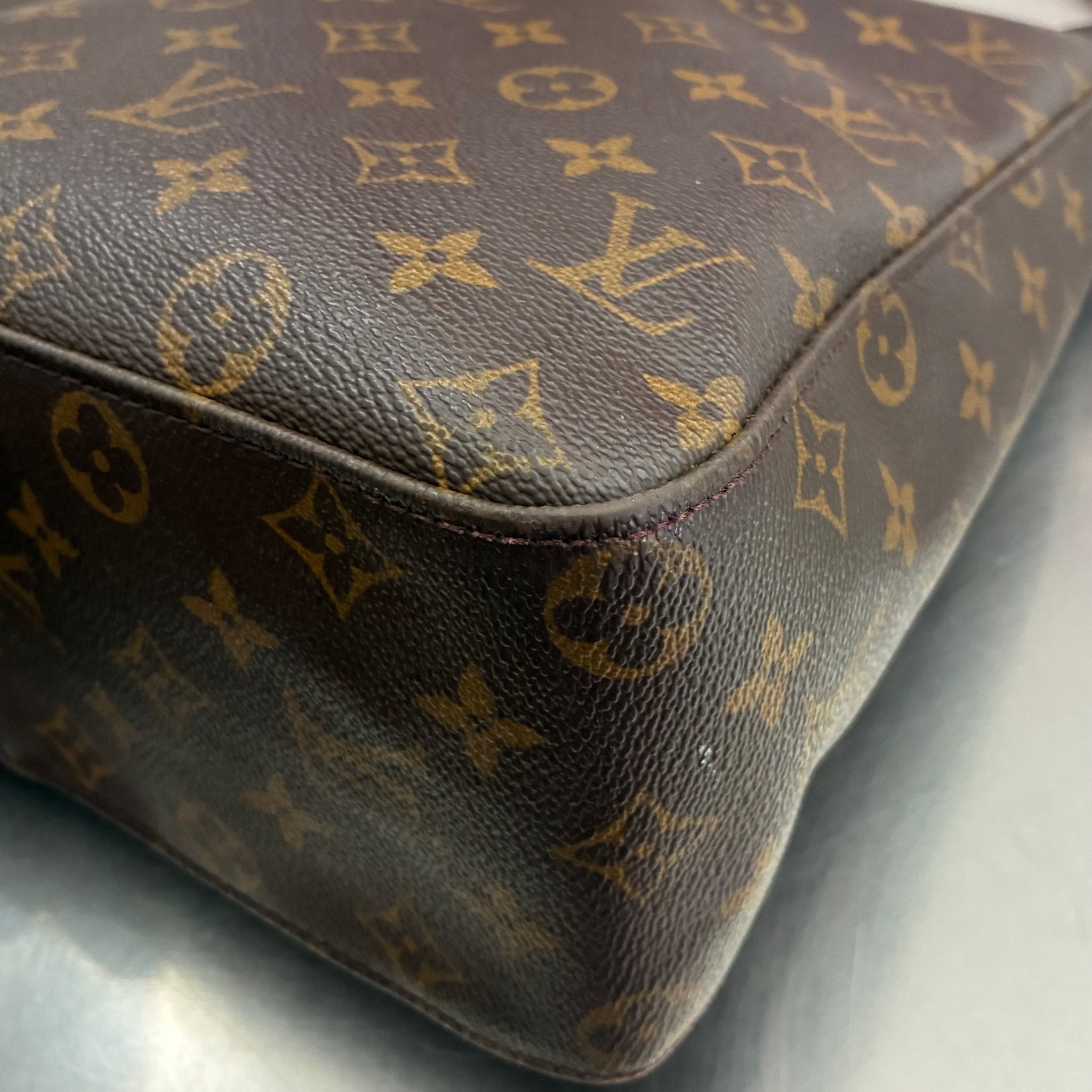 Louis Vuitton Looping GM Monogram