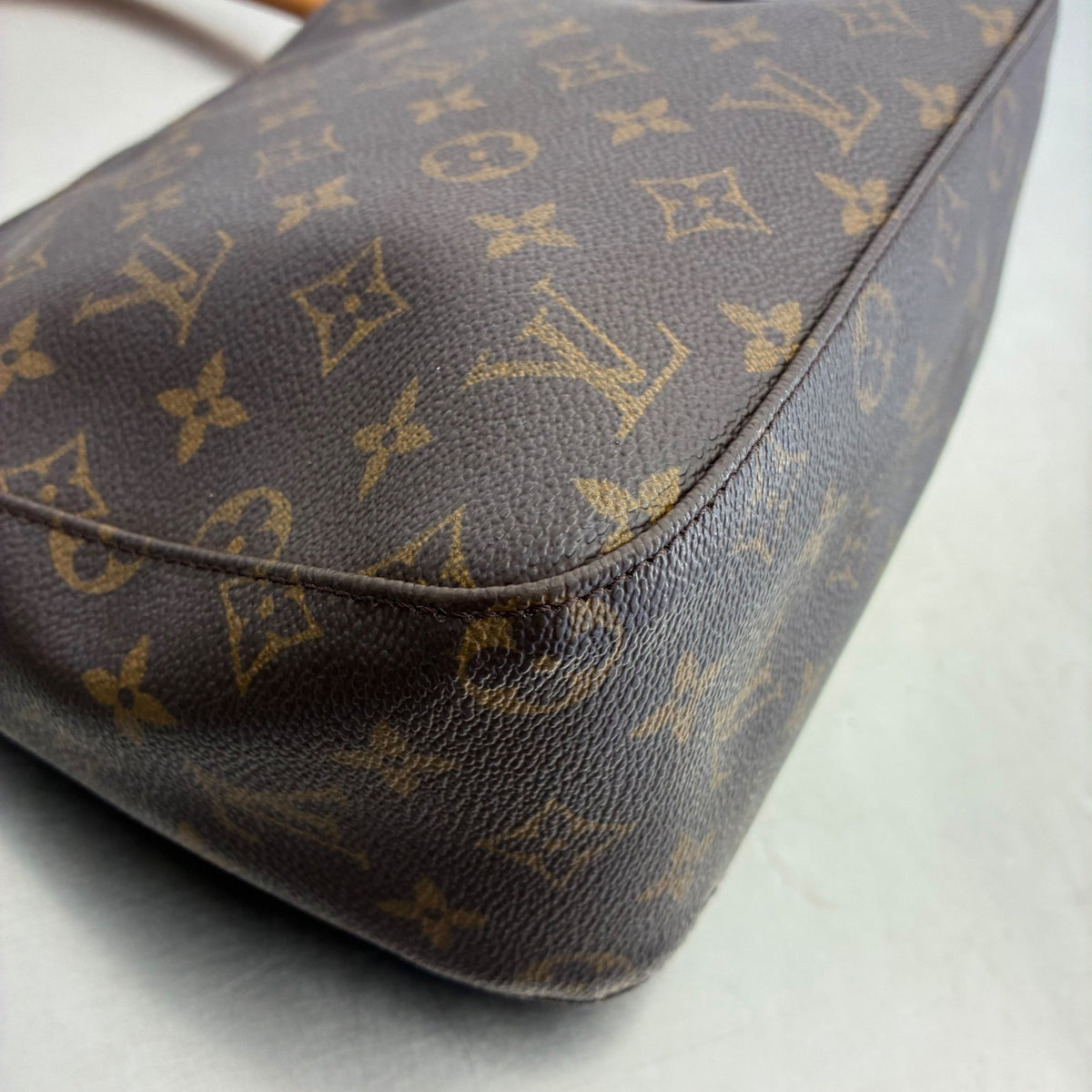 Louis Vuitton Looping MM Monogram