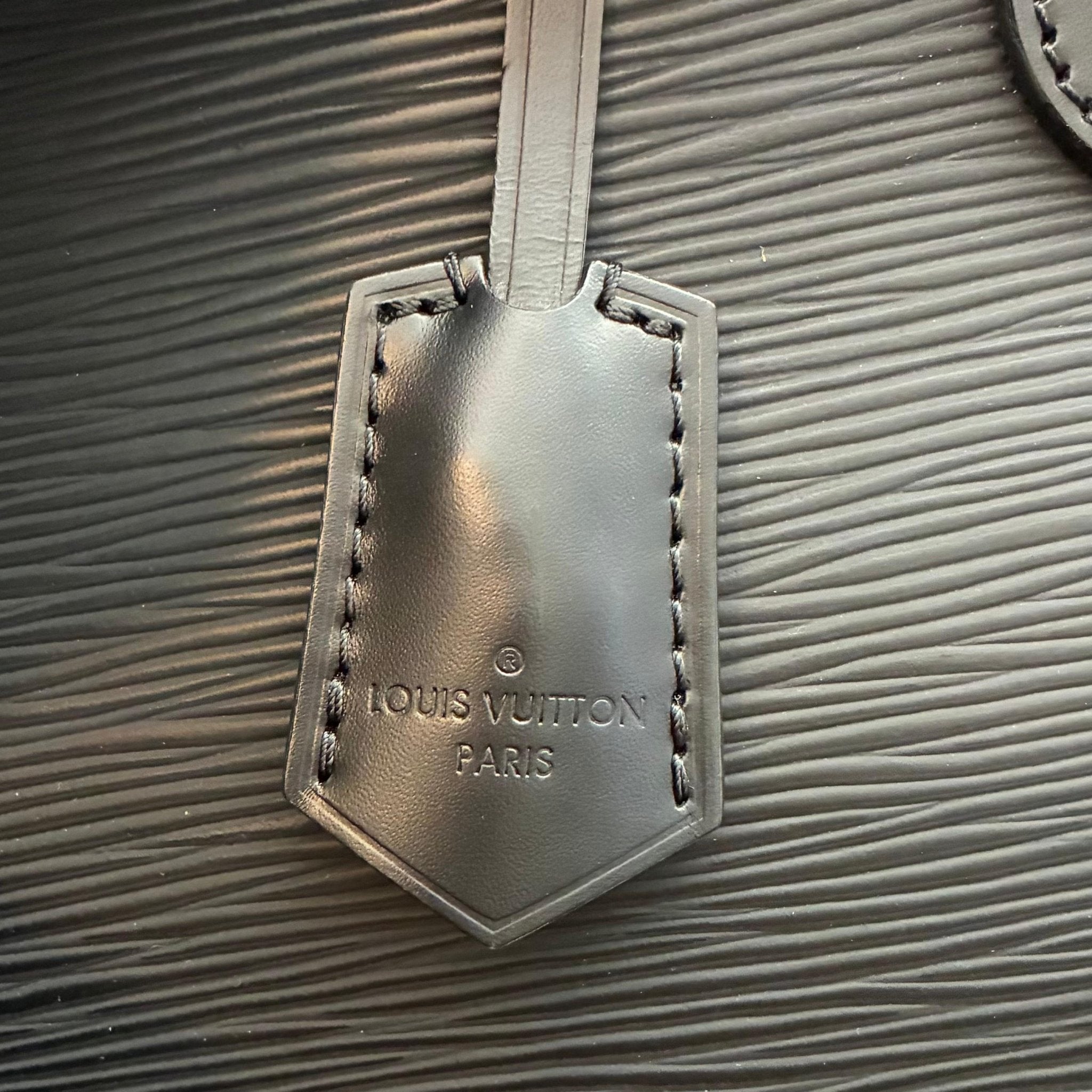 Louis Vuitton Marly MM Epi