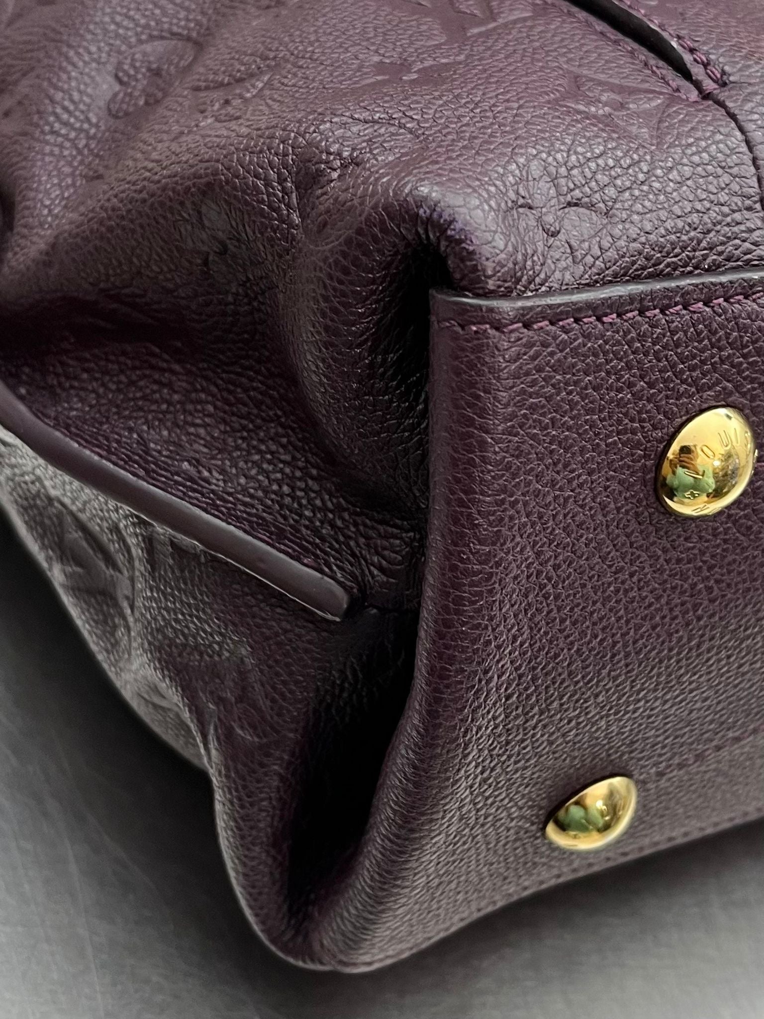 Louis Vuitton Metis Hobo Empreinte